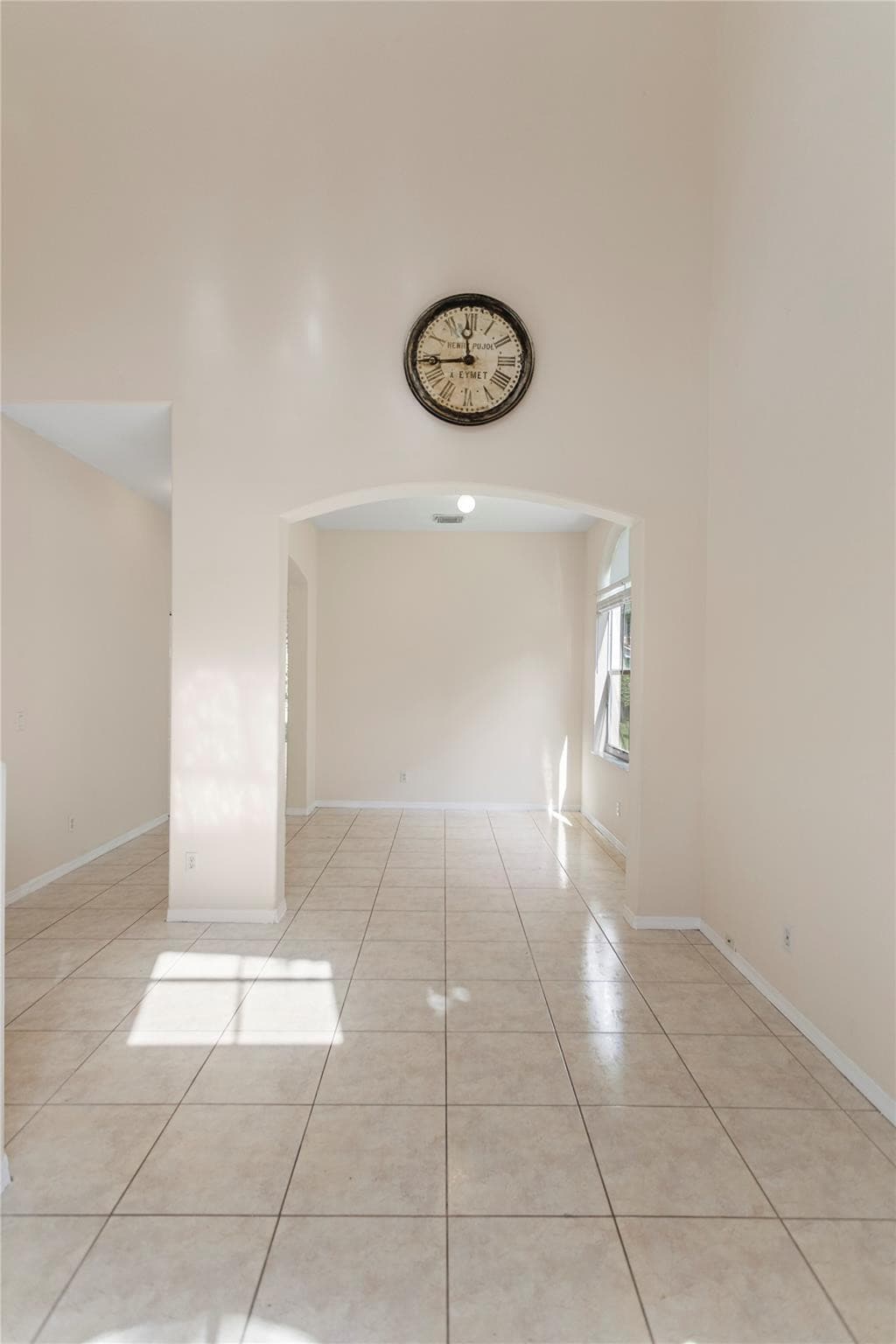 2215 NW 76th Terrace, Pembroke Pines, FL 33024 — photo 12 of 70