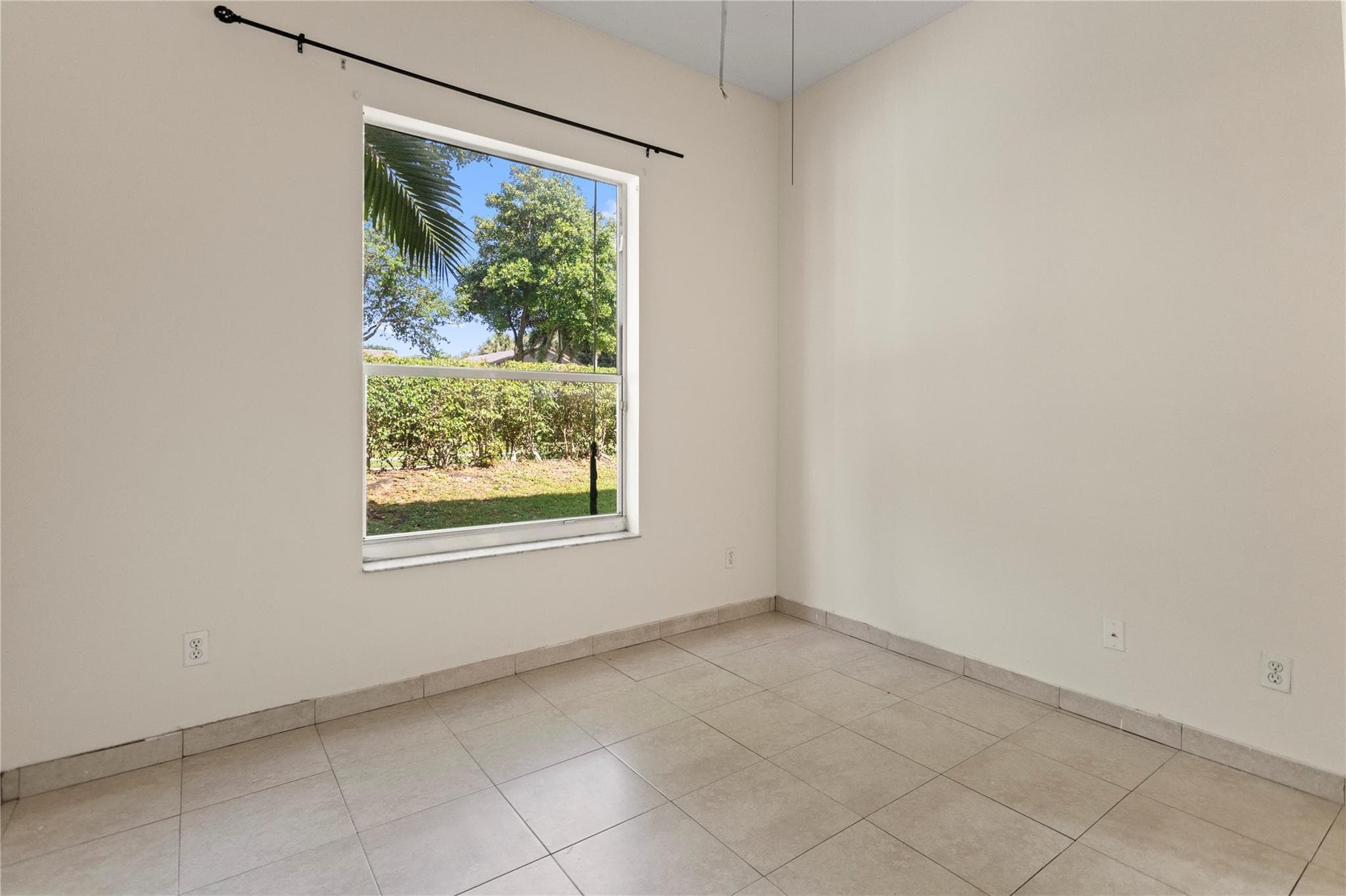 2215 NW 76th Terrace, Pembroke Pines, FL 33024 — photo 30 of 70
