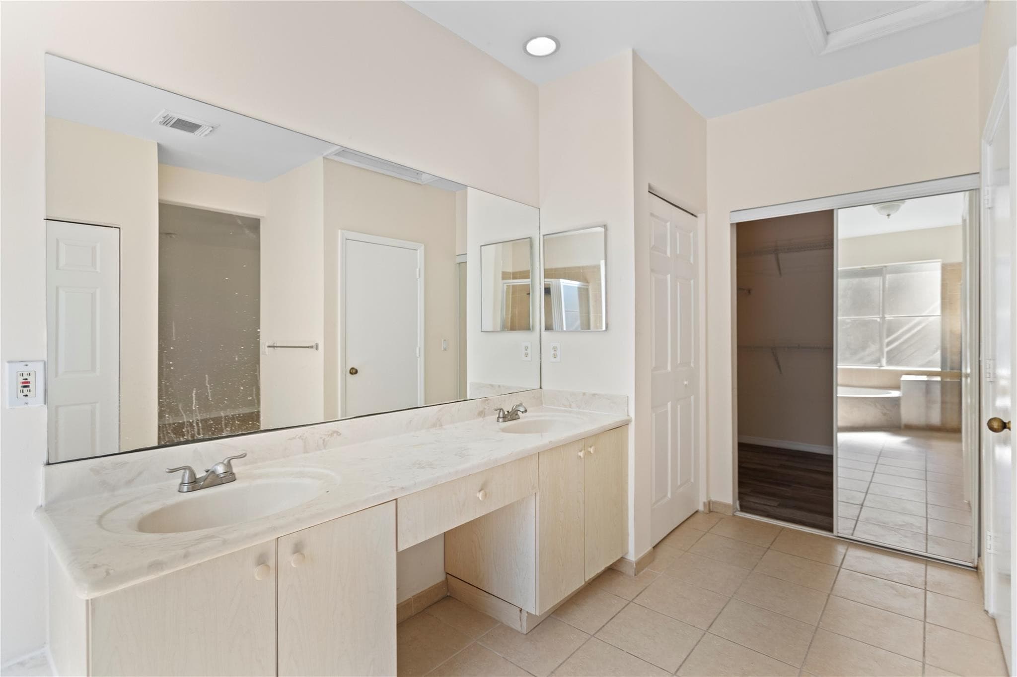 2215 NW 76th Terrace, Pembroke Pines, FL 33024 — photo 54 of 70