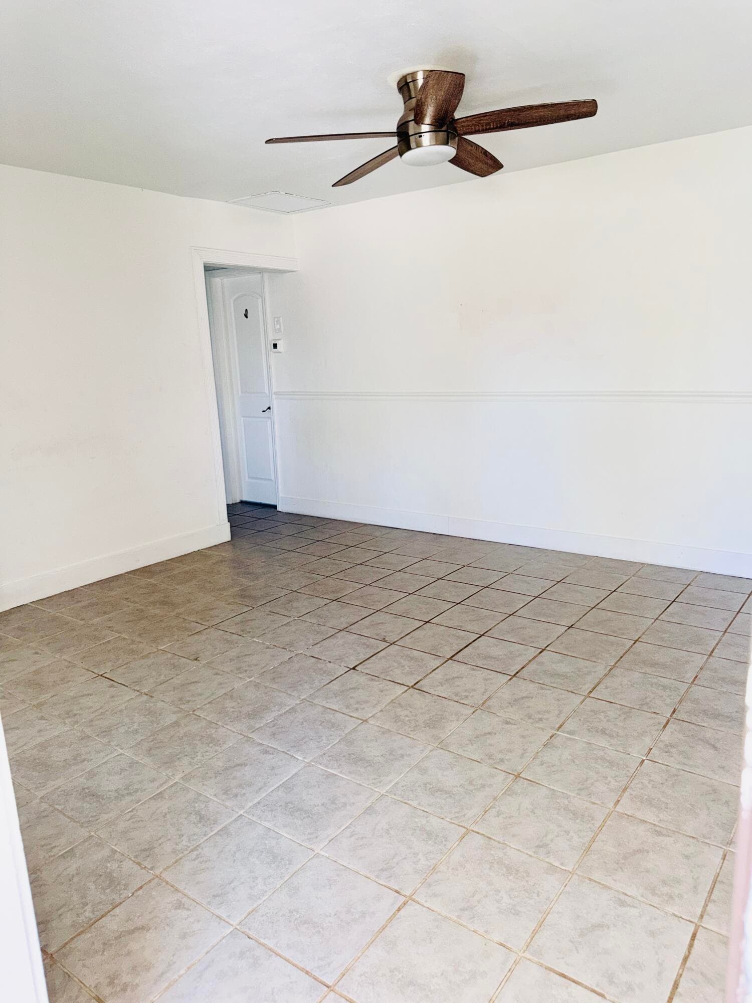 5755 Winfield Boulevard, Margate, FL 33063 — photo 8 of 10