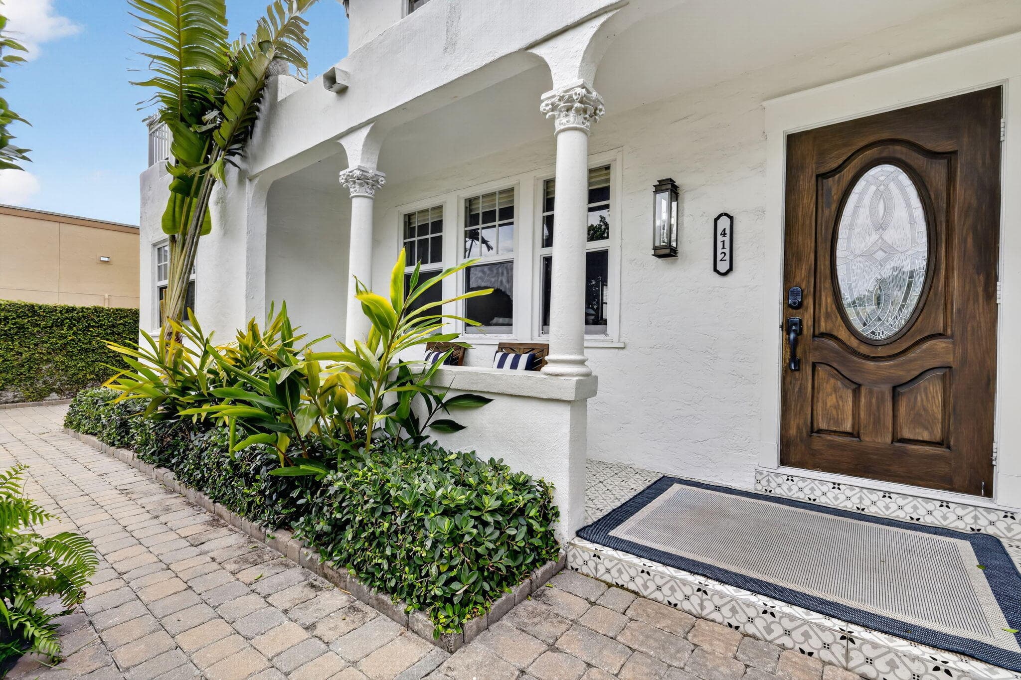 412 El Prado, West Palm Beach, FL 33405 — photo 4 of 59