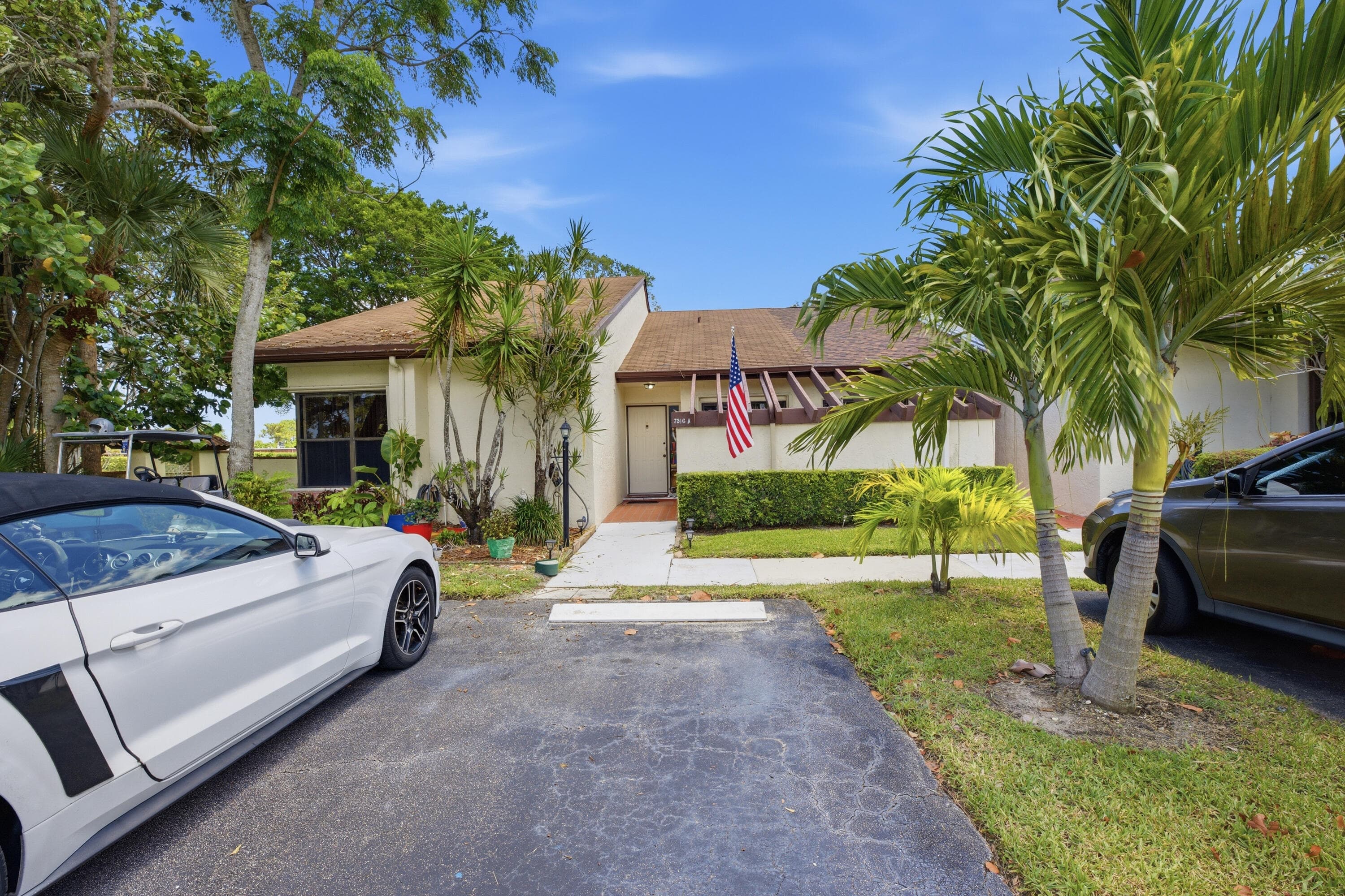 7516 English Court A, Lake Worth, FL 33467 — photo 1 of 28