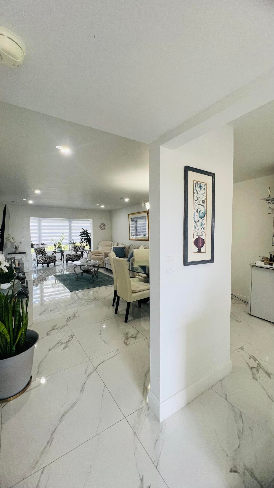 9330 S Sunrise Lakes Boulevard 304, Sunrise, FL 33322 — photo 5 of 29