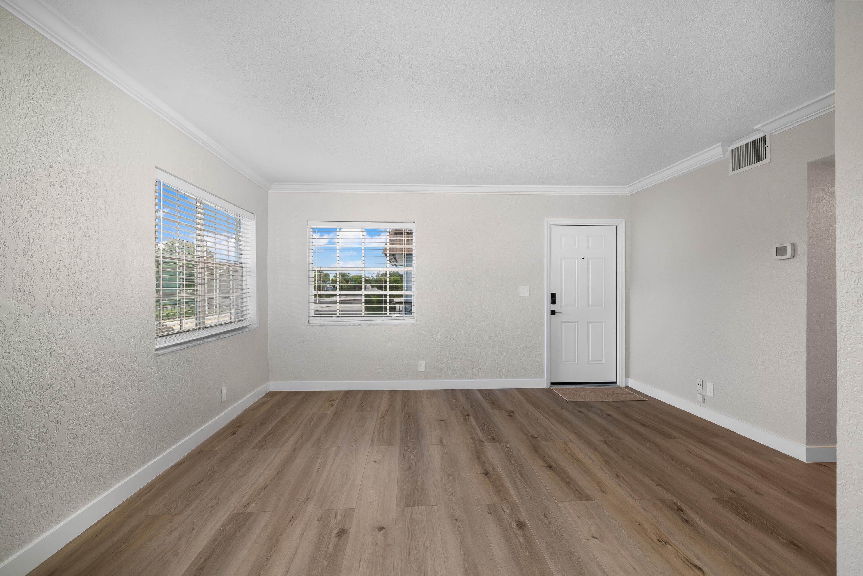 2701 NE 6th Avenue, Wilton Manors, FL 33334 — photo 6 of 15