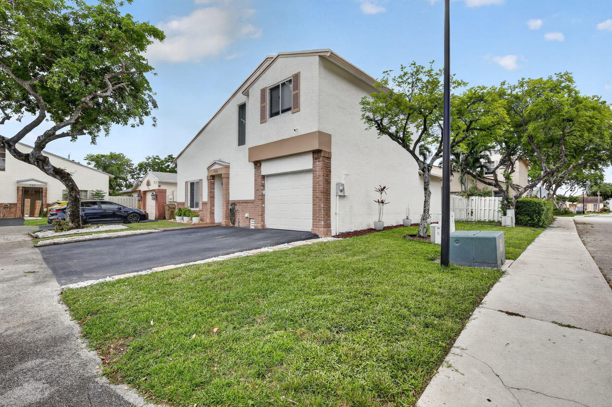 730 Cumberland Terrace, Davie, FL 33325 — photo 3 of 49