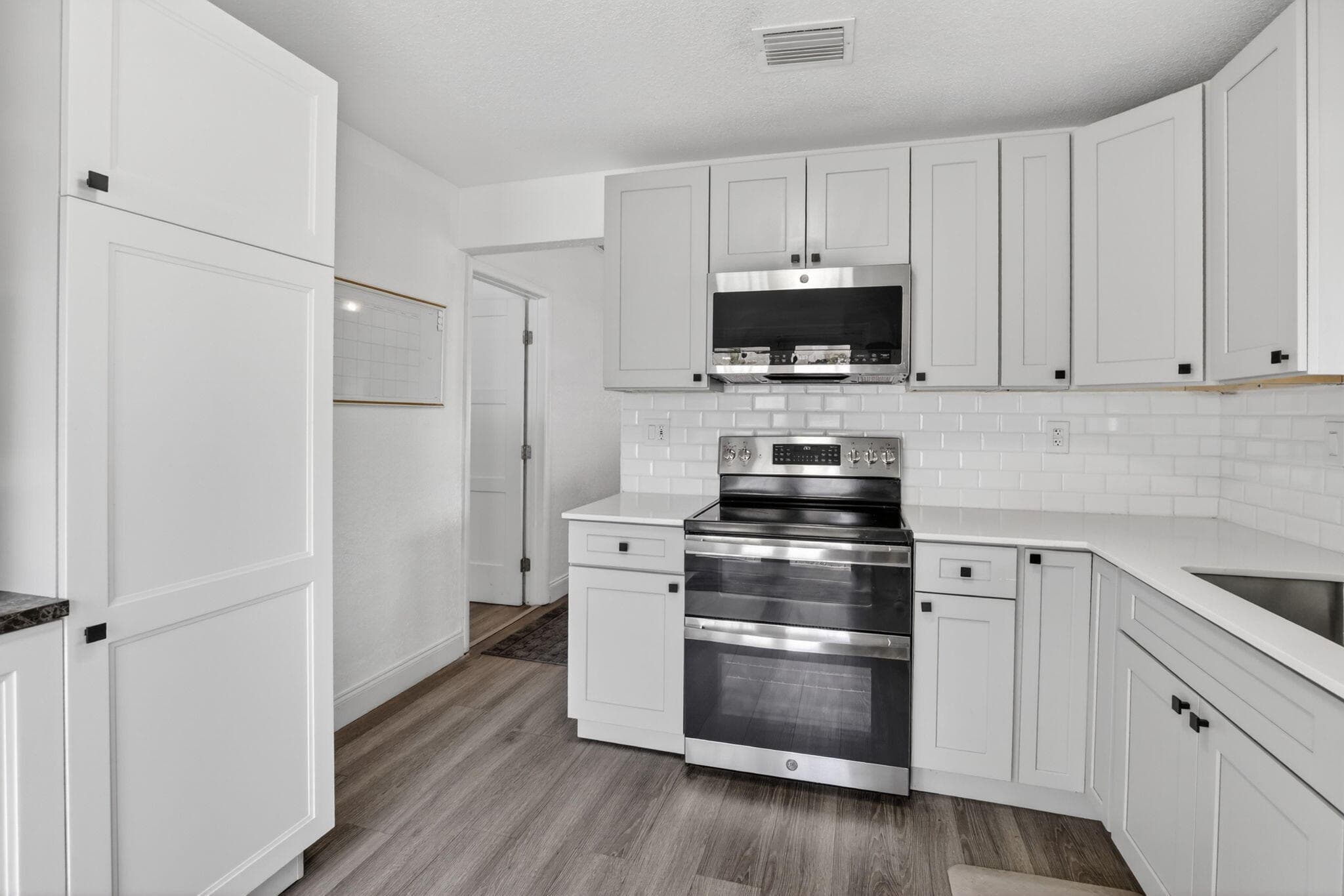 730 Cumberland Terrace, Davie, FL 33325 — photo 13 of 49
