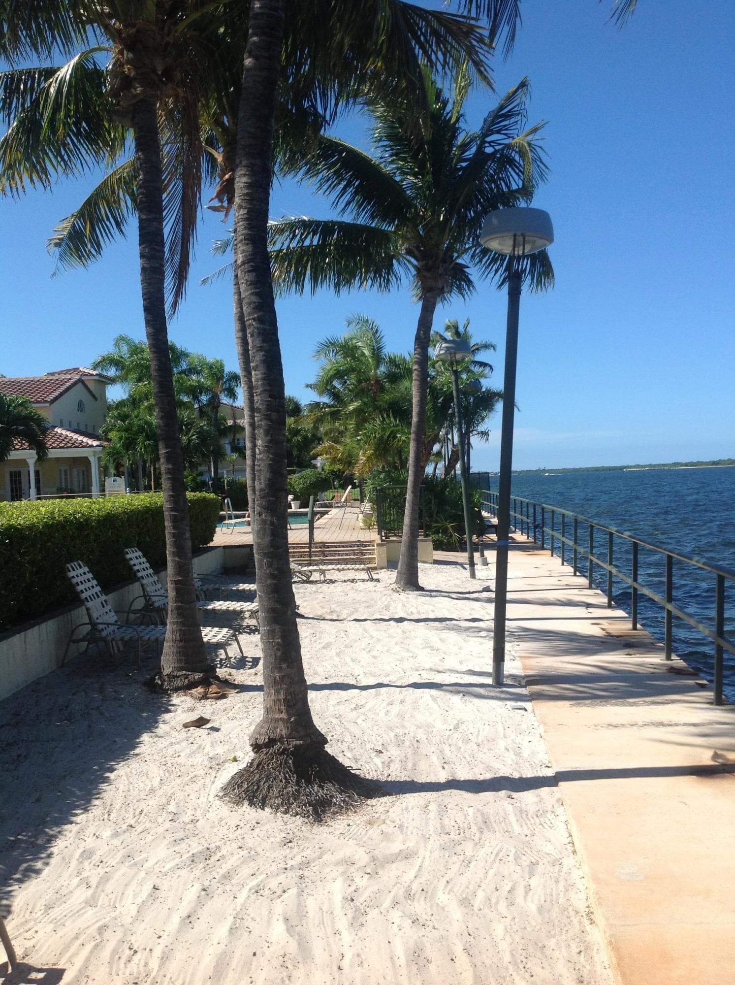 1040 Lake Shore Drive 105, Lake Park, FL 33403 — photo