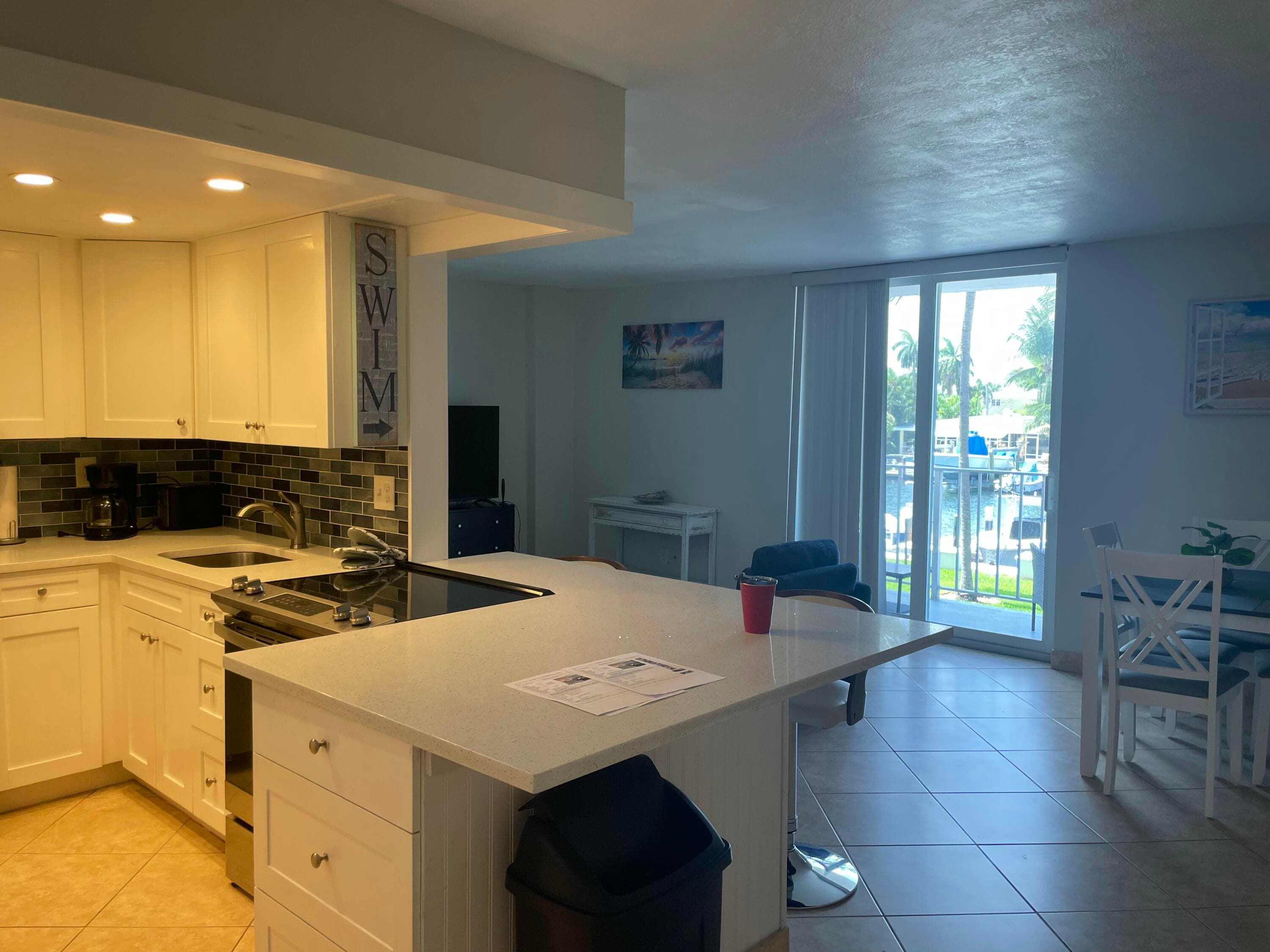 1731 SE 15 206, Fort Lauderdale, FL 33316 — photo 1 of 15