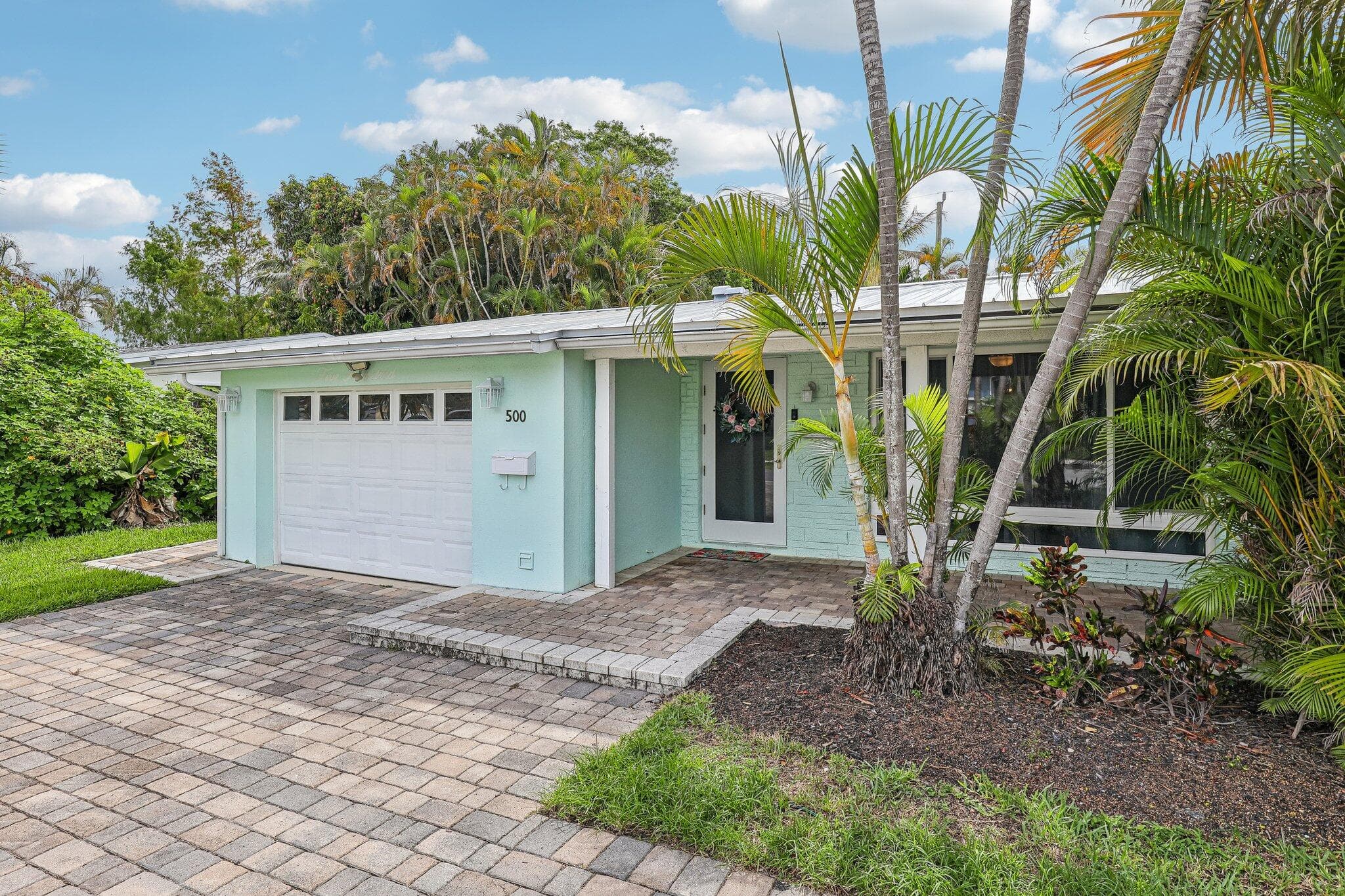 500 SE 8th Avenue, Deerfield Beach, FL 33441 — photo 2 of 34