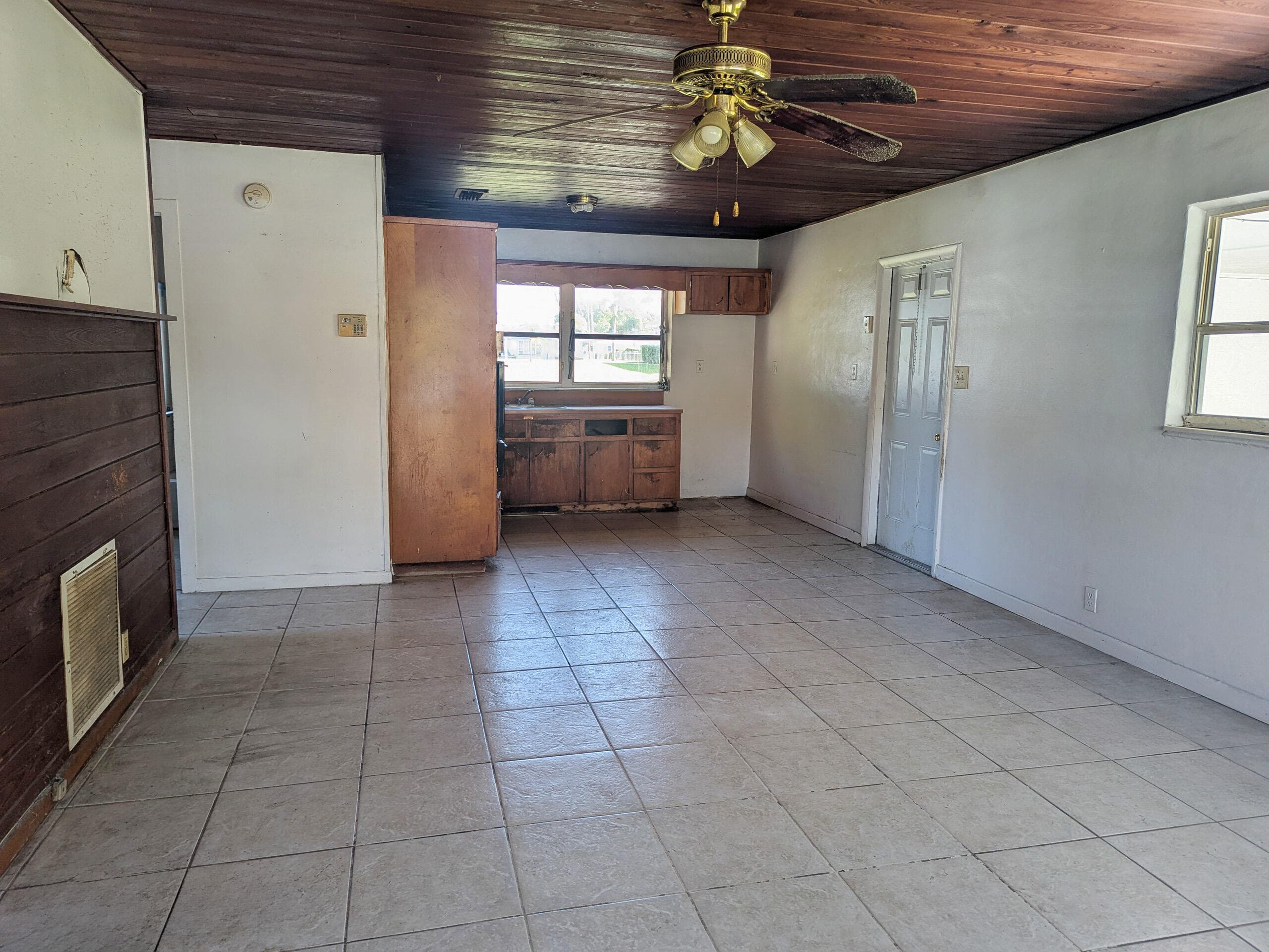 1705 Juanita Avenue, Fort Pierce, FL 34946 — photo 2 of 13