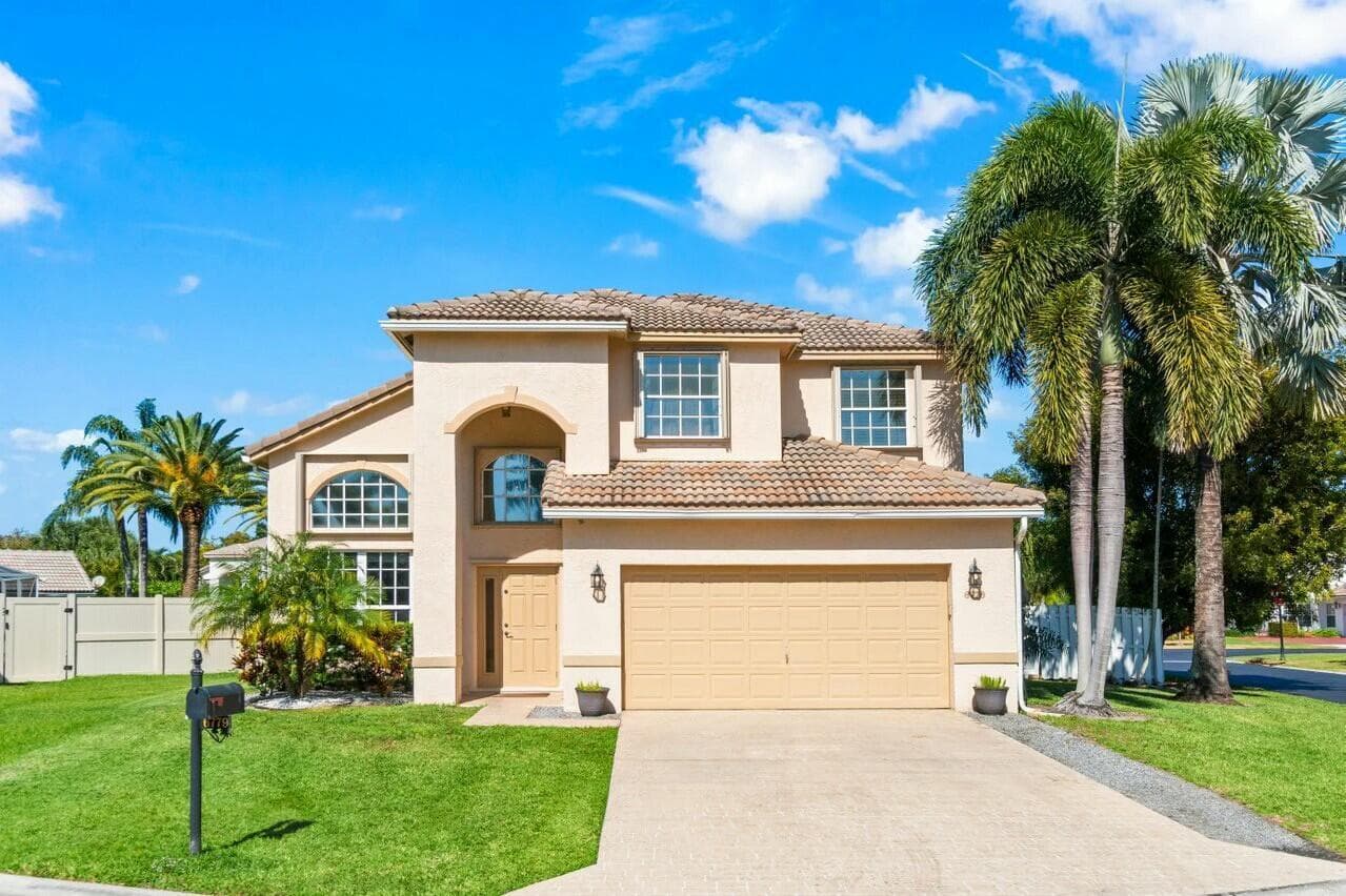 6779 Barrier Reef Street, Lake Worth, FL 33467 — photo 3 of 40