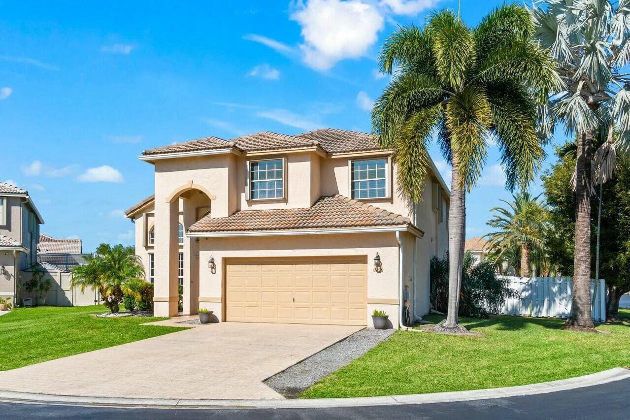 6779 Barrier Reef Street, Lake Worth, FL 33467 — photo 5 of 40