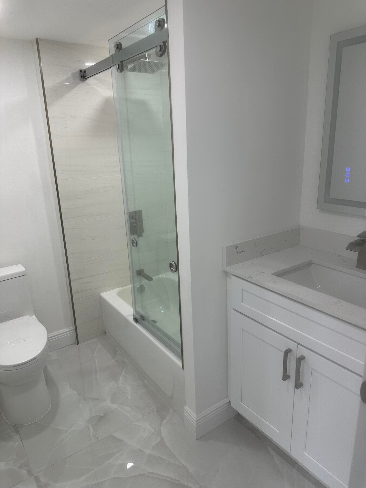 1 Royal Palm Way 101, Boca Raton, FL 33432 — photo 16 of 49