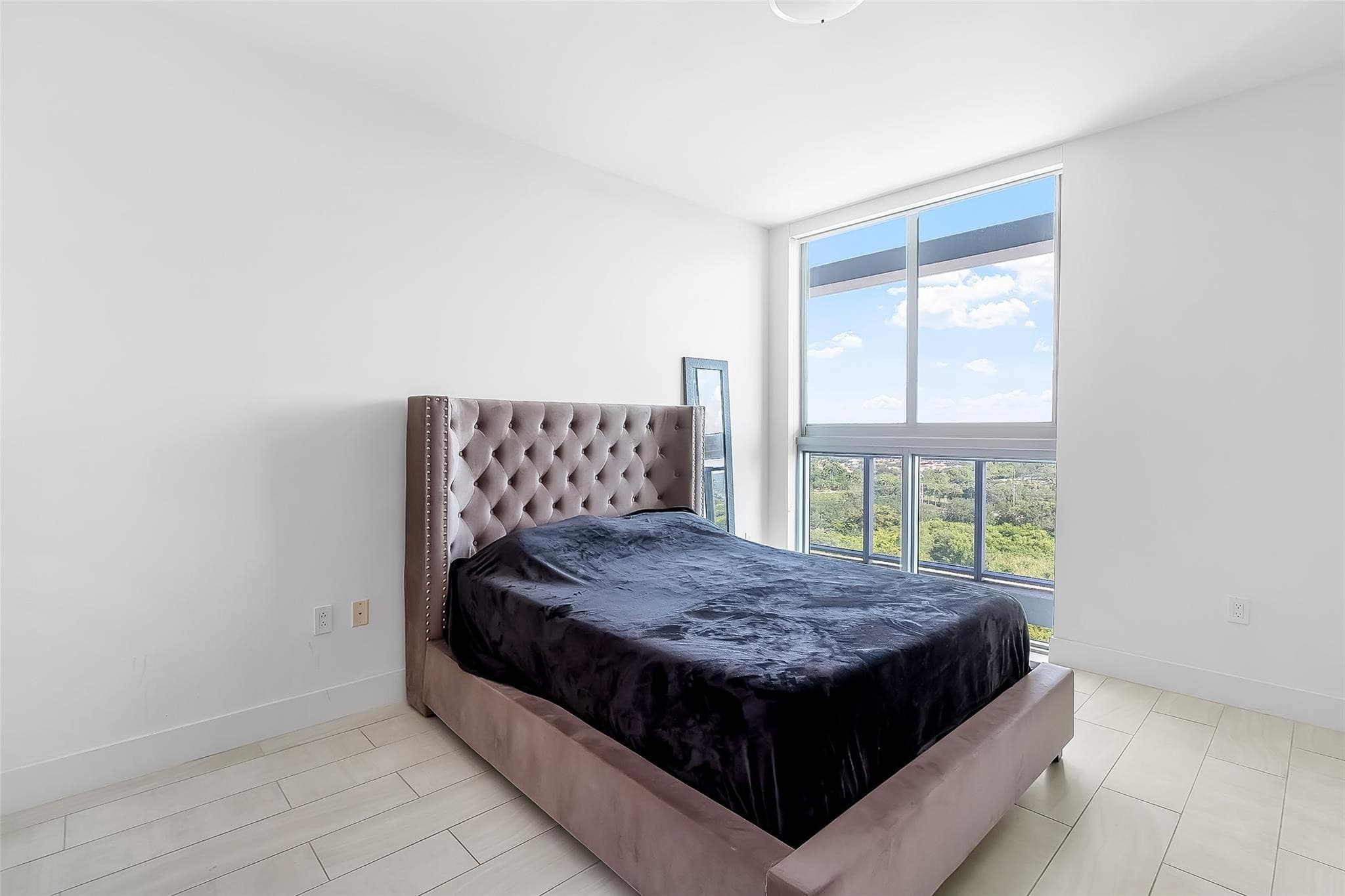 2000 Metropica Way 1410, Sunrise, FL 33323 — photo 17 of 46