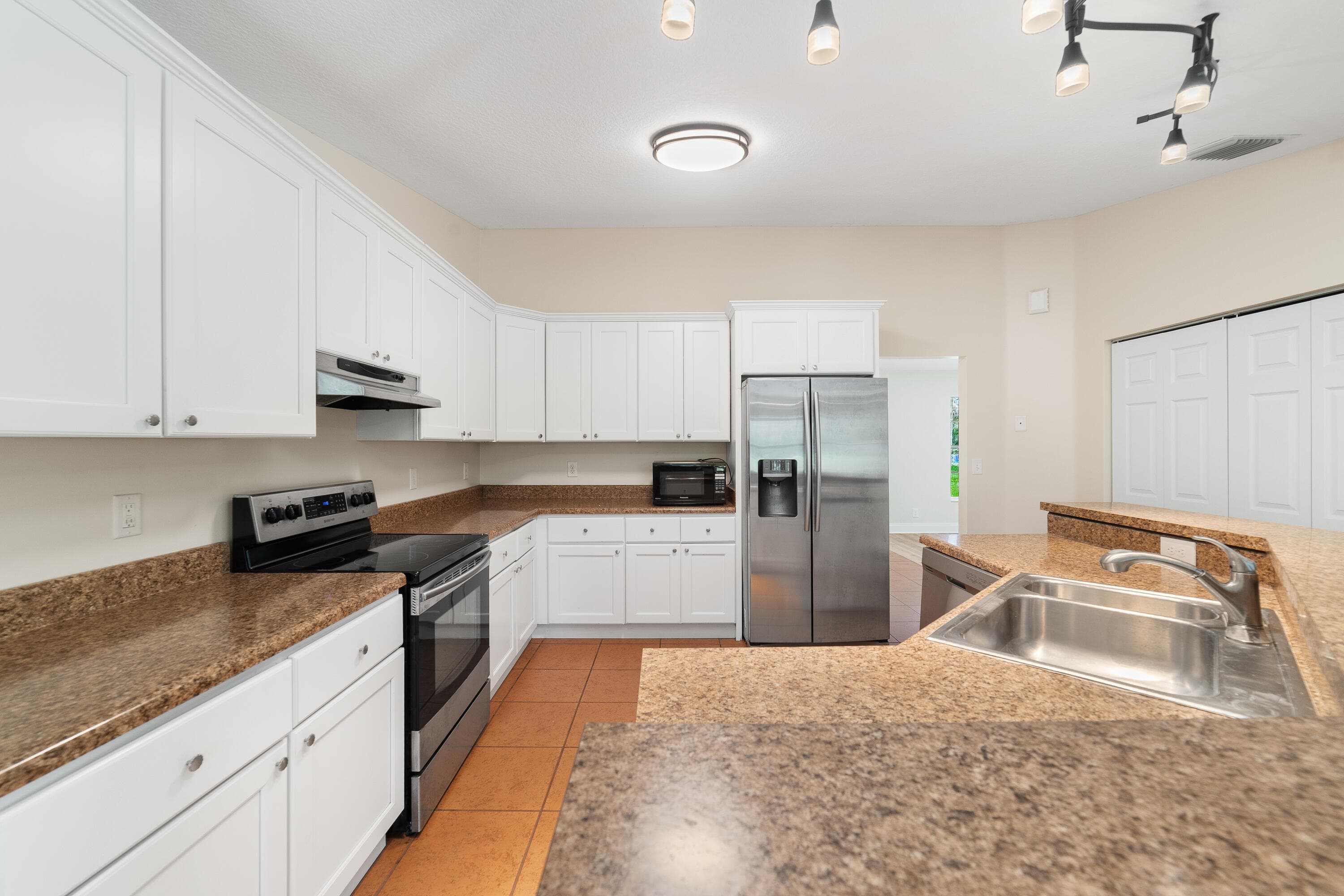 15359 97th Road N, West Palm Beach, FL 33412 — photo 14 of 55