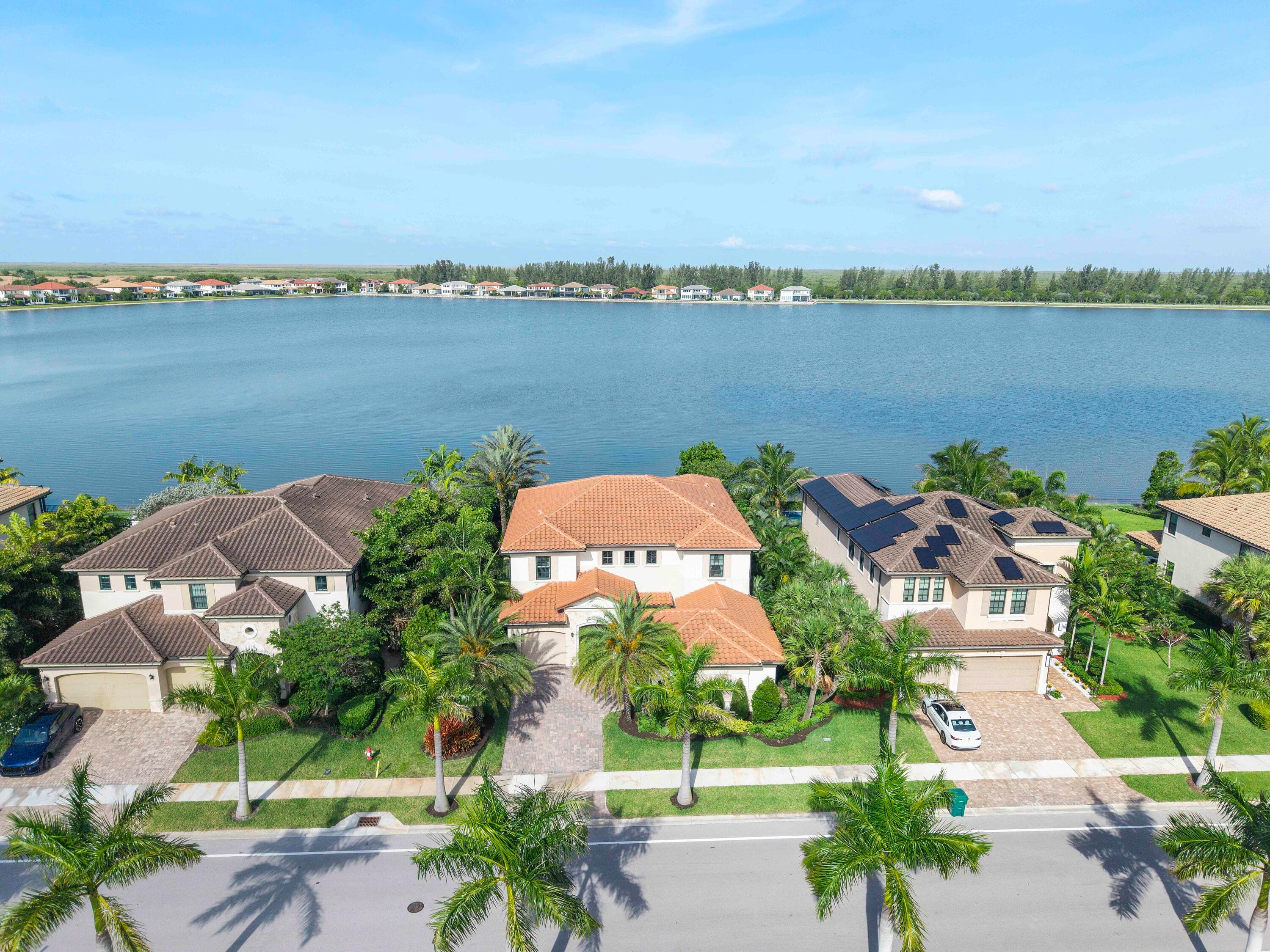 8685 Parkland Bay Drive, Parkland, FL 33076 — photo