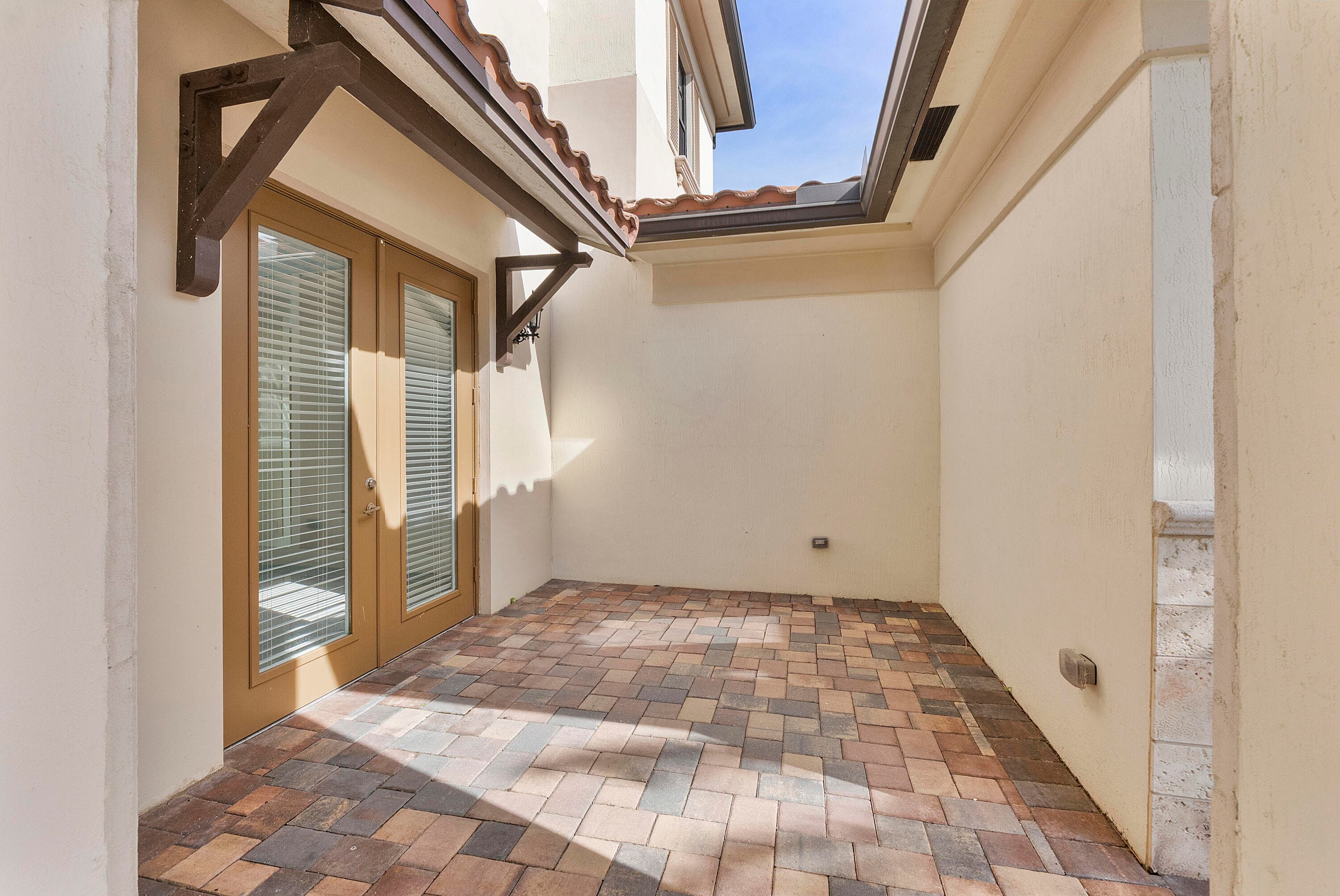 8685 Parkland Bay Drive, Parkland, FL 33076 — photo 40 of 54