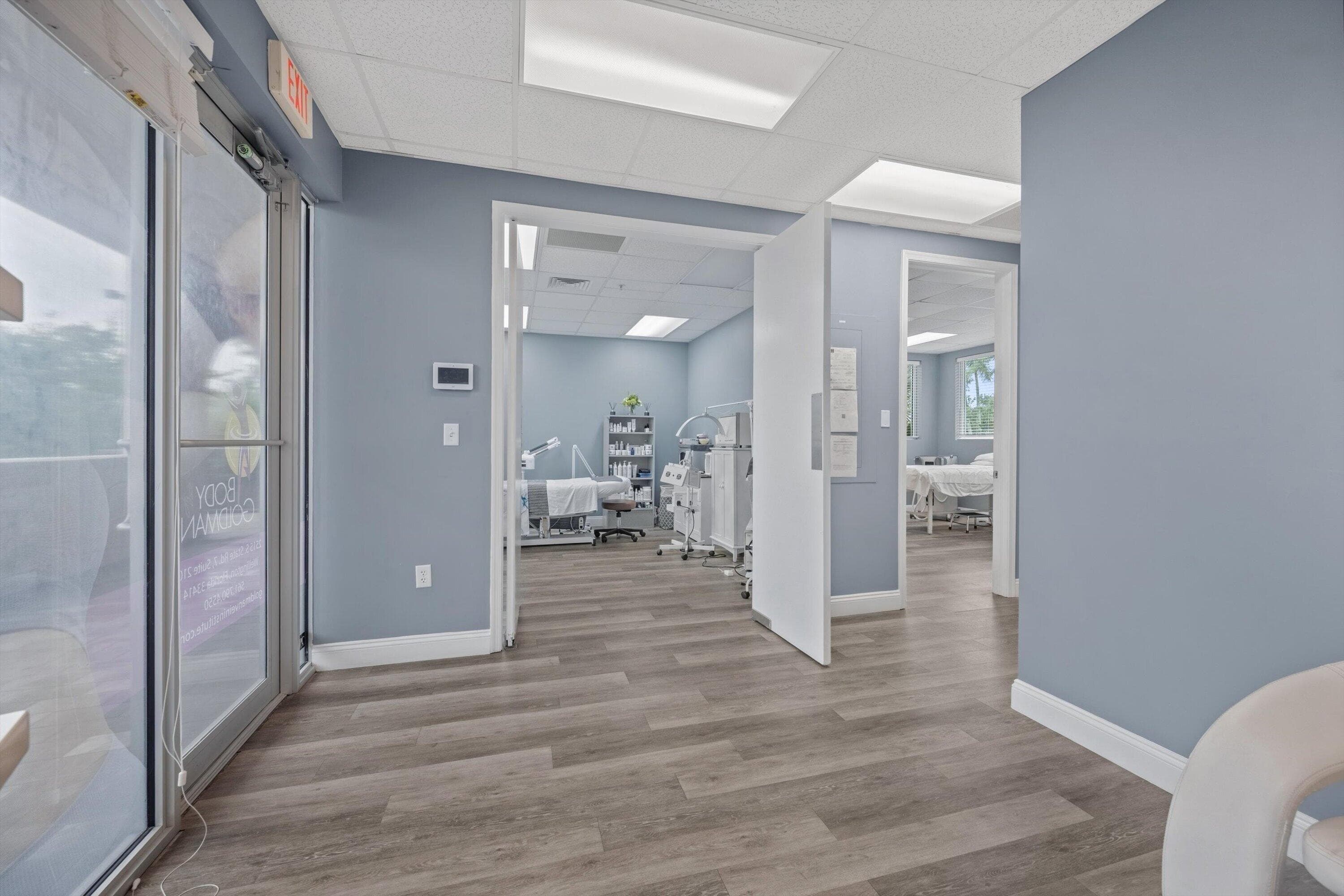 2515 S State Road 7 230, Wellington, FL 33414 — photo 3 of 10