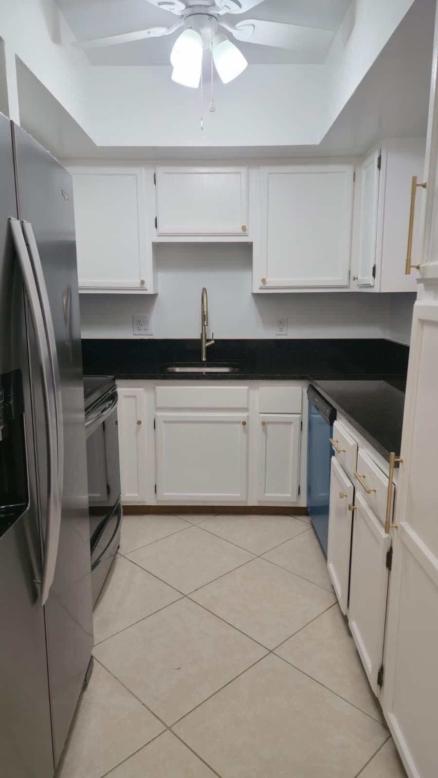 105 S Riverside Drive 402, Pompano Beach, FL 33062 — photo 8 of 43