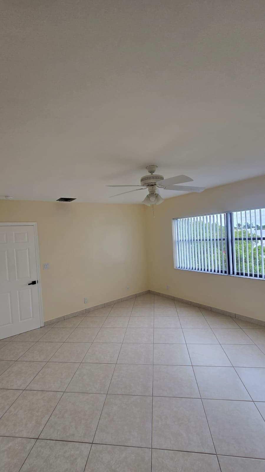 105 S Riverside Drive 402, Pompano Beach, FL 33062 — photo 25 of 43