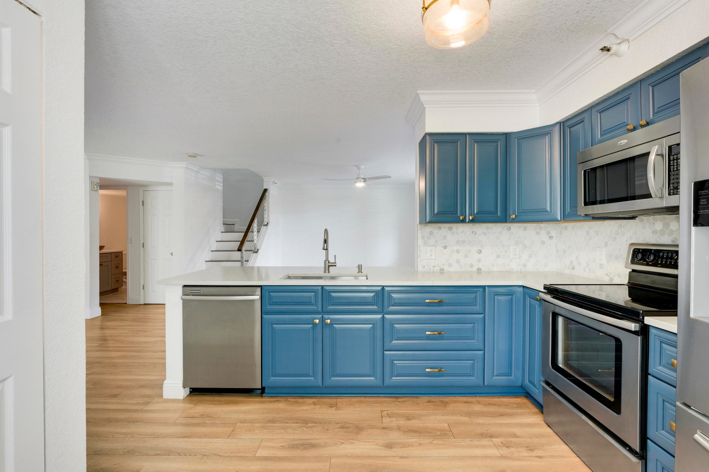 127 Yacht Club Way 101, Hypoluxo, FL 33462 — photo 8 of 27