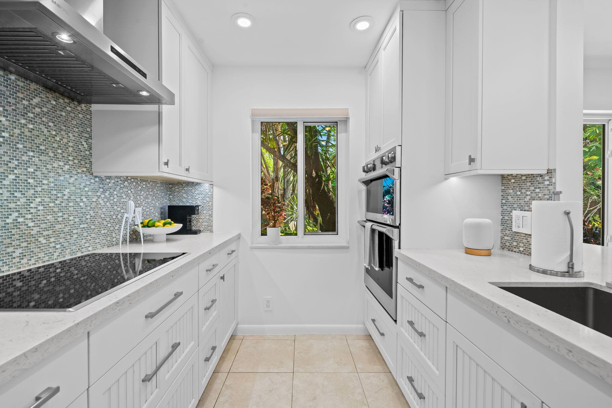 2043 NE 29th Street, Fort Lauderdale, FL 33306 — photo 13 of 37