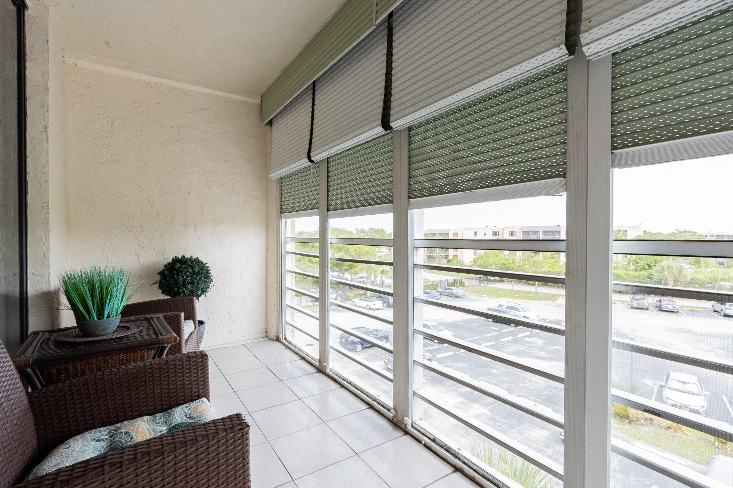 2811 Somerset Drive 412, Lauderdale Lakes, FL 33311 — photo 10 of 27