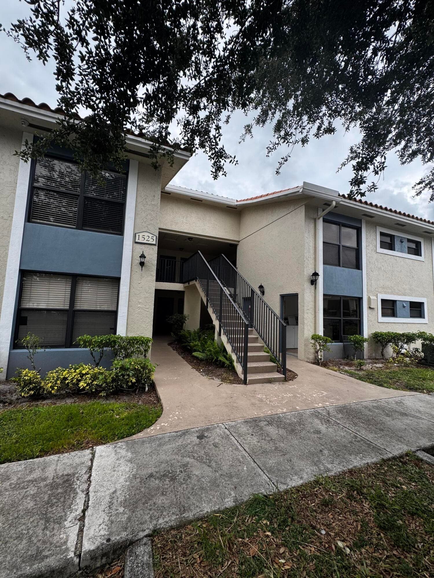 1525 Lake Crystal Drive C, West Palm Beach, FL 33411 — photo 1 of 16