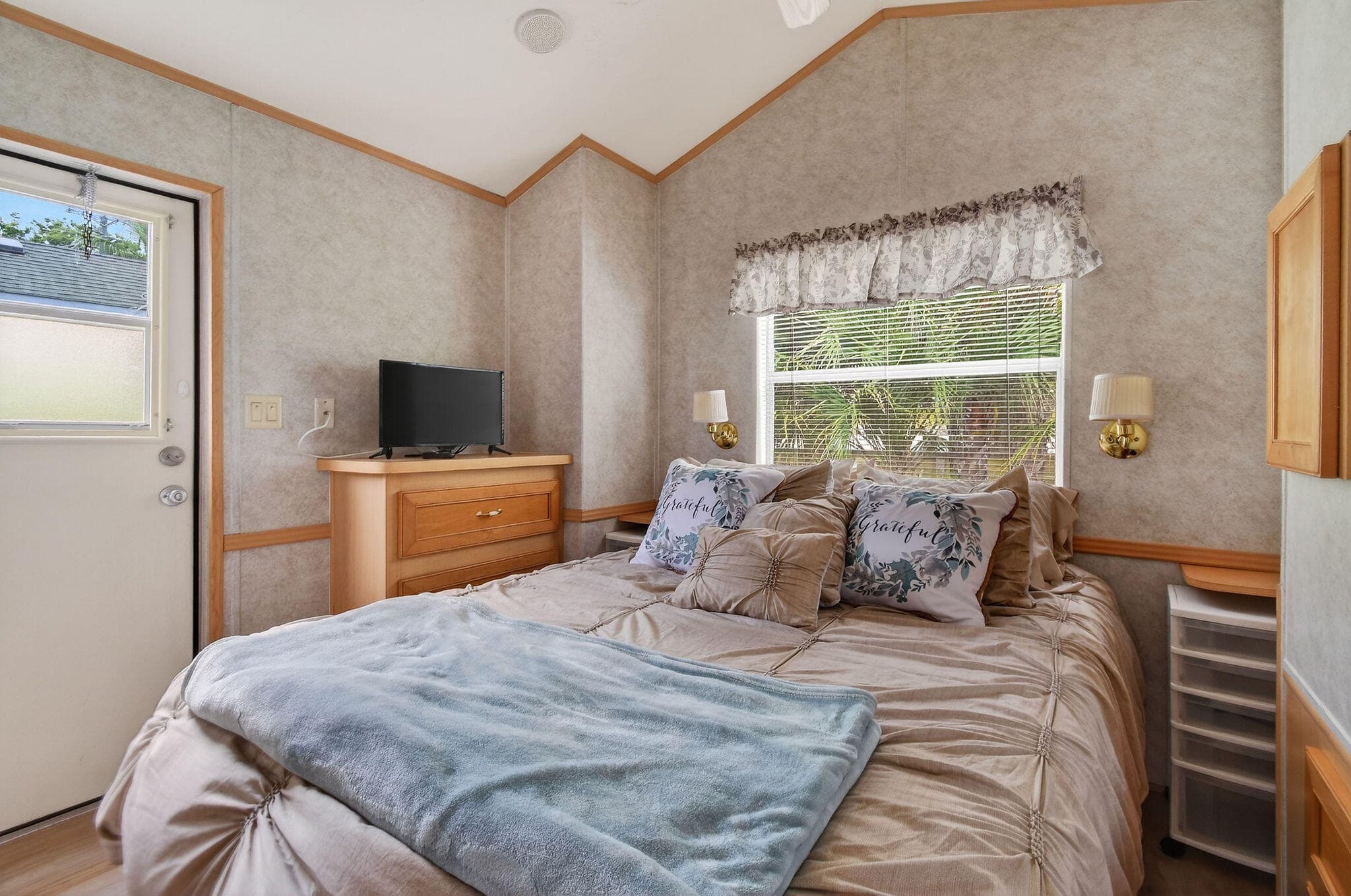 900 Juno Ocean Walk 2, Juno Beach, FL 33408 — photo 19 of 48