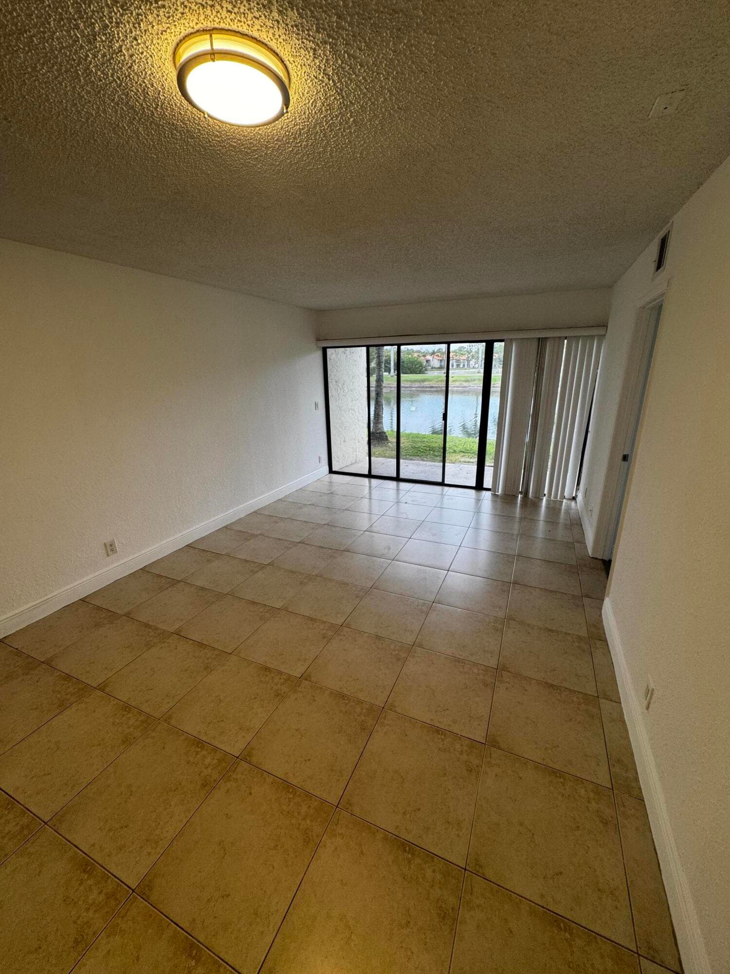 1525 Lake Crystal Drive C, West Palm Beach, FL 33411 — photo 8 of 16