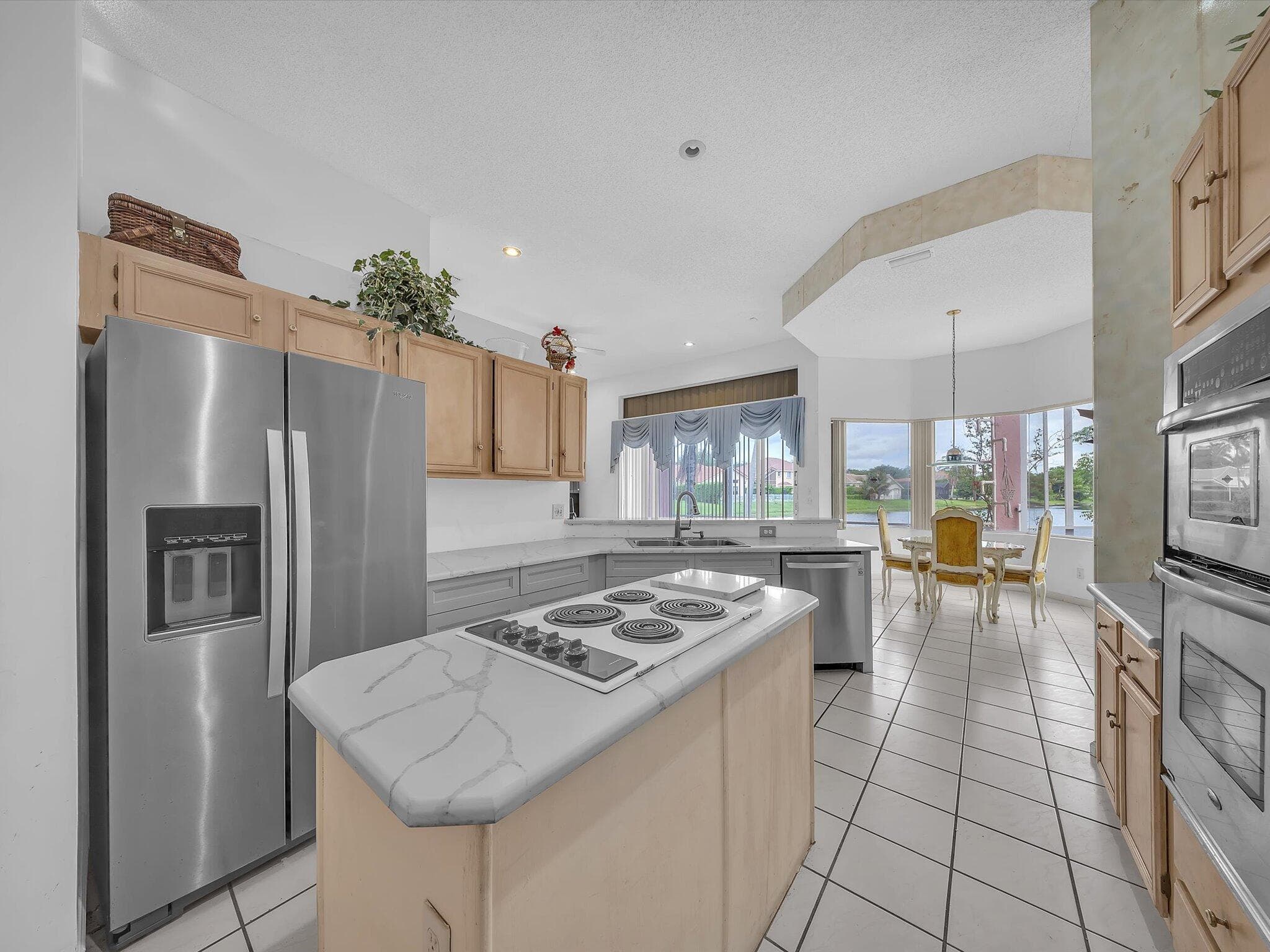 5111 NW 104th Avenue, Coral Springs, FL 33076 — photo 5 of 29