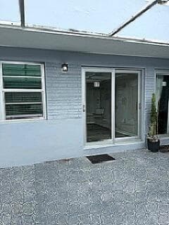 112 Lake Avenue 10, Lake Worth Beach, FL 33460 — photo 9 of 11