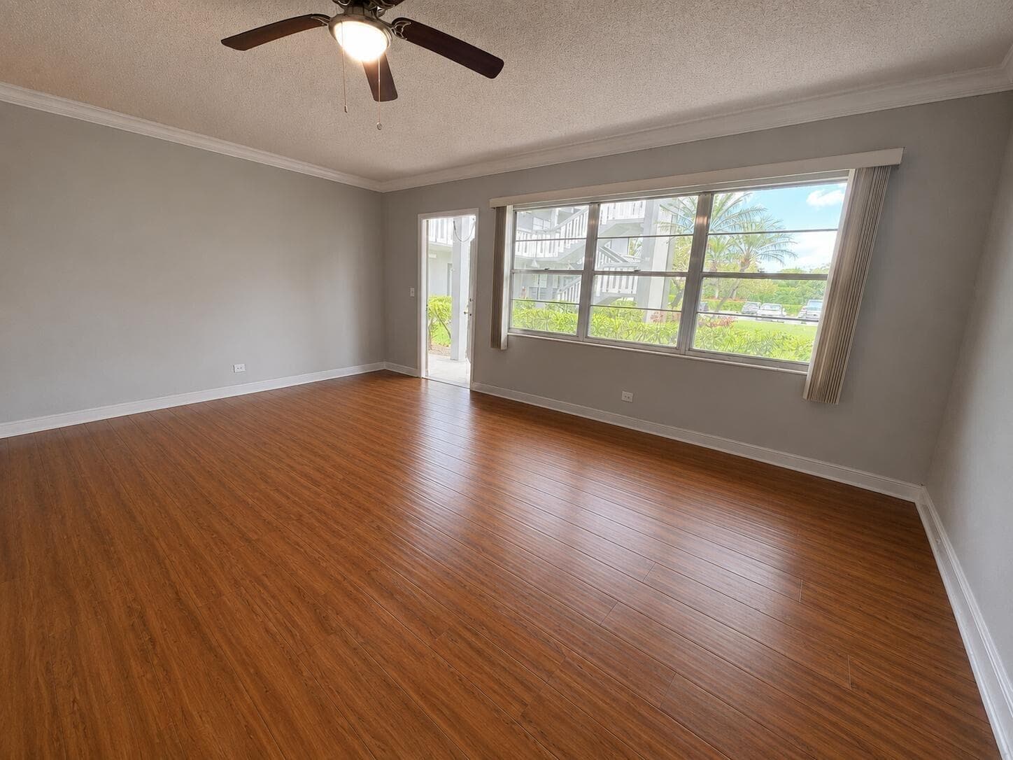 261 Suffolk, Boca Raton, FL 33434 — photo 8 of 12