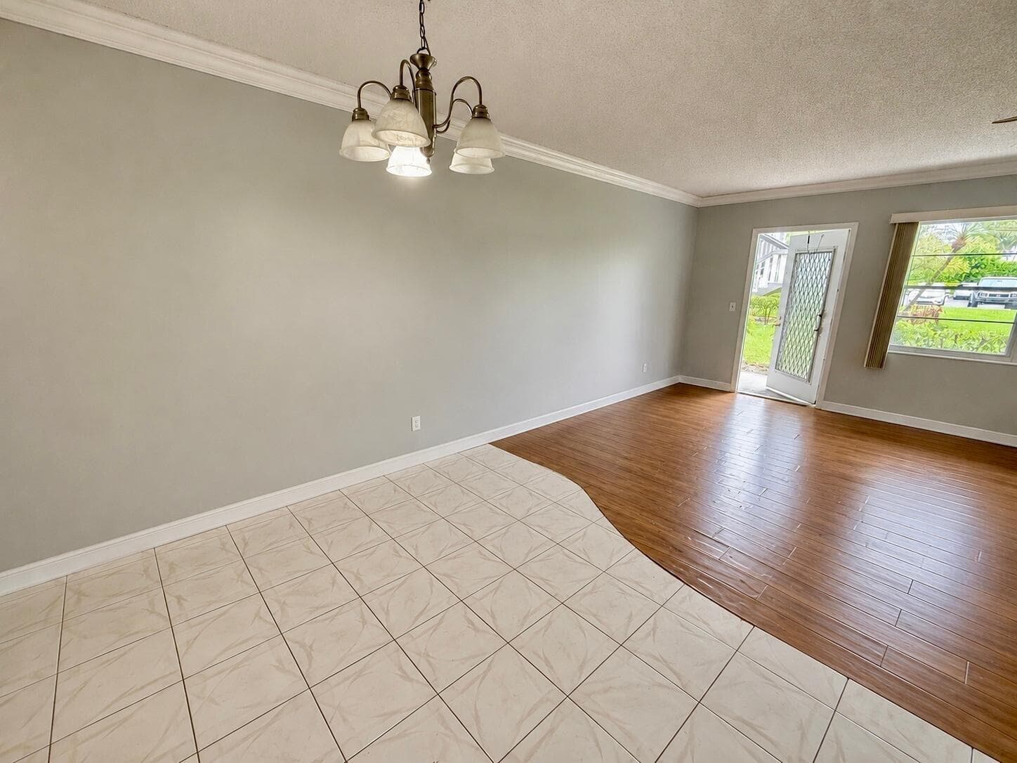 261 Suffolk, Boca Raton, FL 33434 — photo 10 of 12