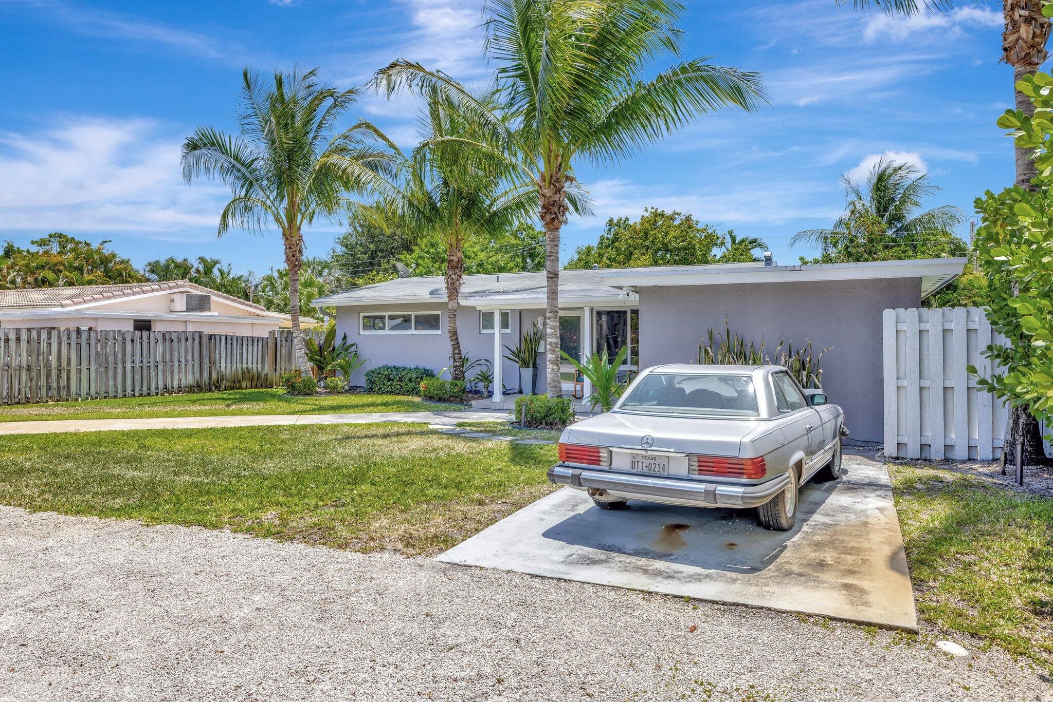 14 NE 26th Court, Wilton Manors, FL 33334 — photo 2 of 38
