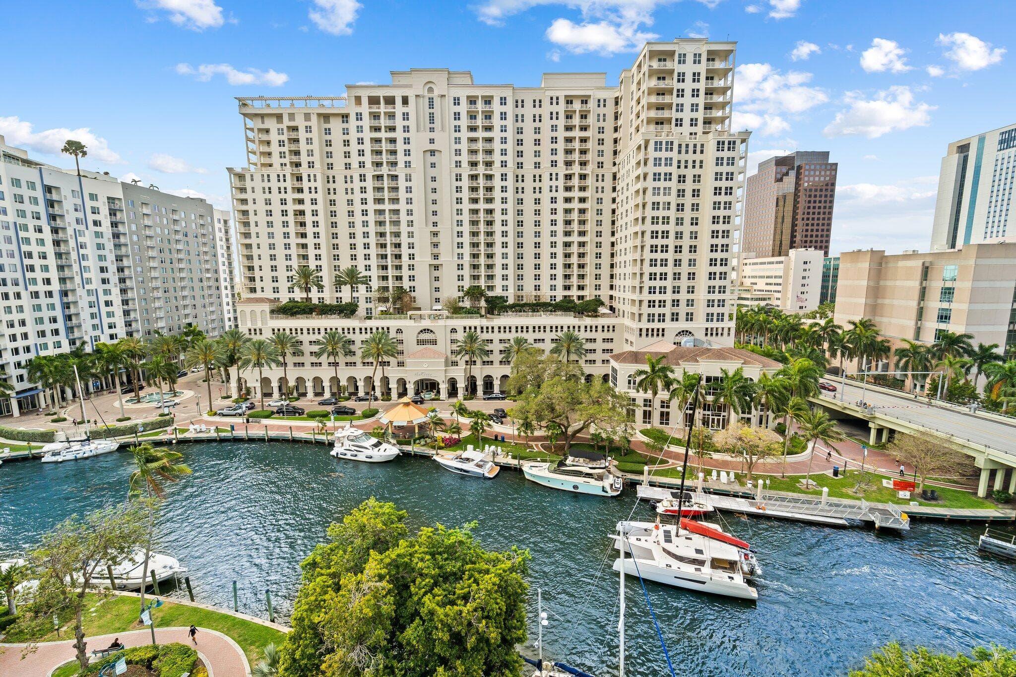 347 N New River Dr Drive E 1004, Fort Lauderdale, FL 33301 — photo 18 of 54