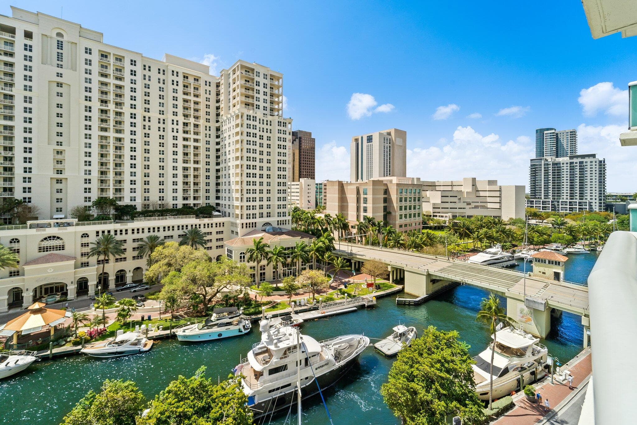 347 N New River Dr Drive E 1004, Fort Lauderdale, FL 33301 — photo 5 of 54