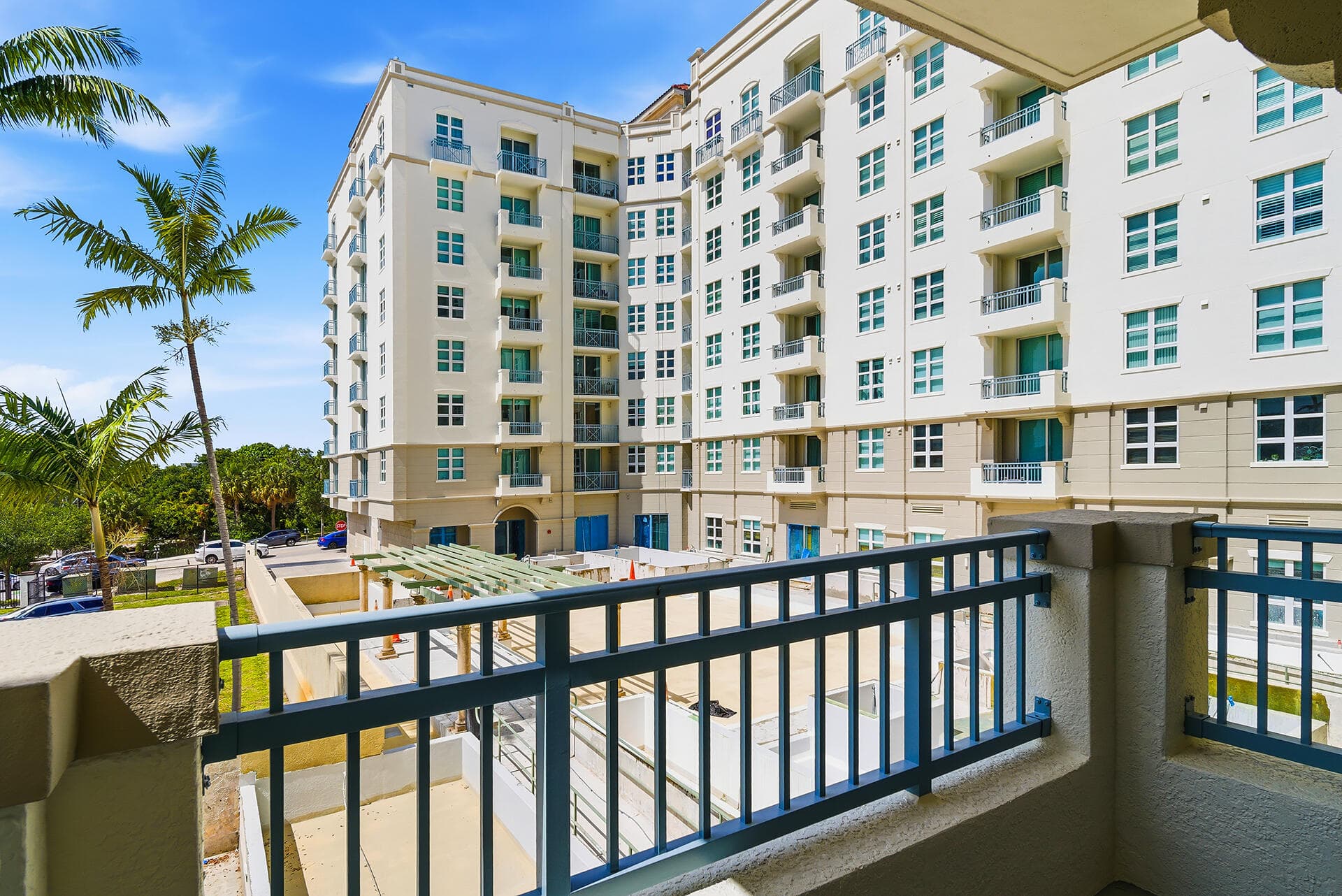 403 S Sapodilla Avenue 218, West Palm Beach, FL 33401 — photo 10 of 26