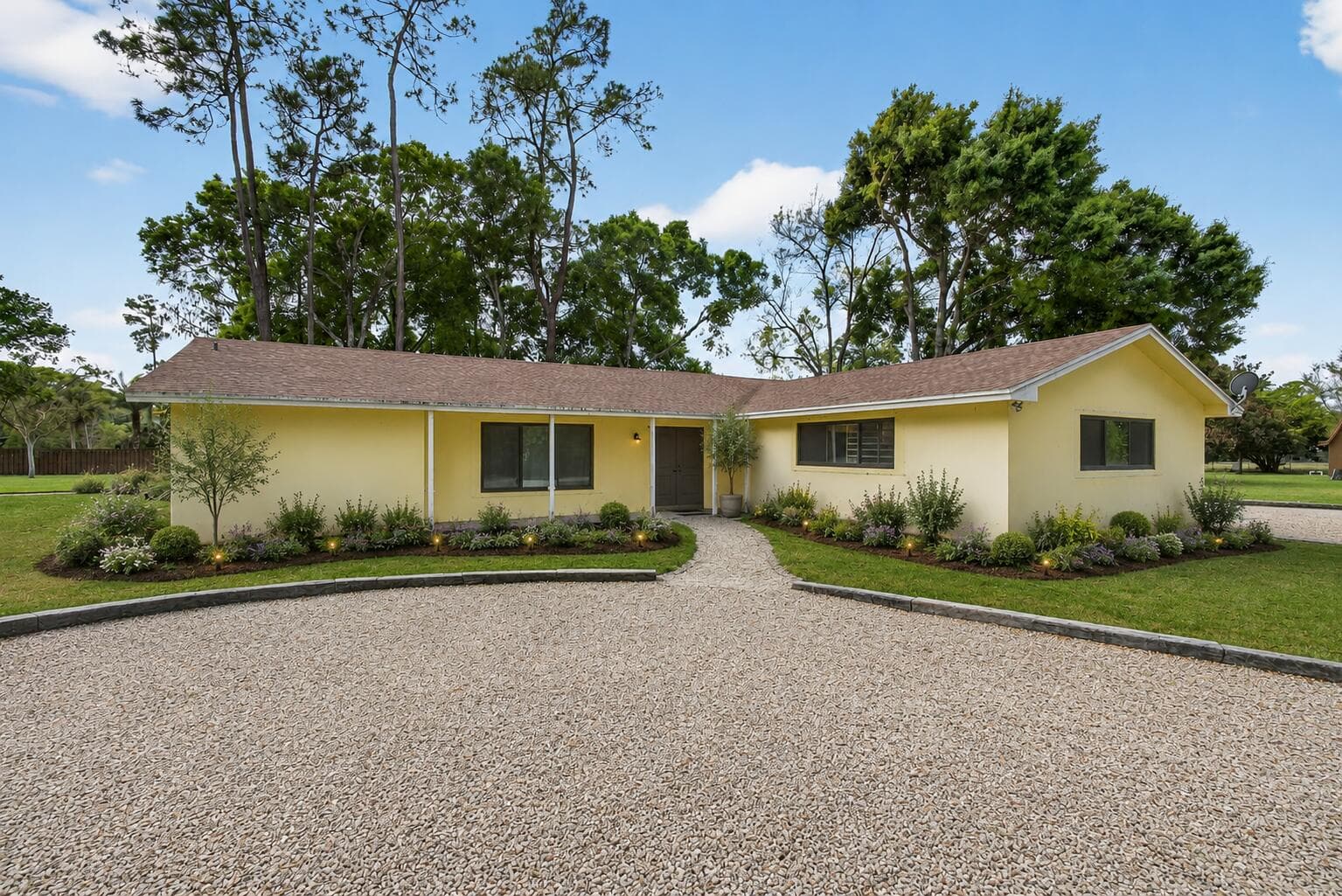 749 W Rambling Drive, Wellington, FL 33414 — photo 1 of 50