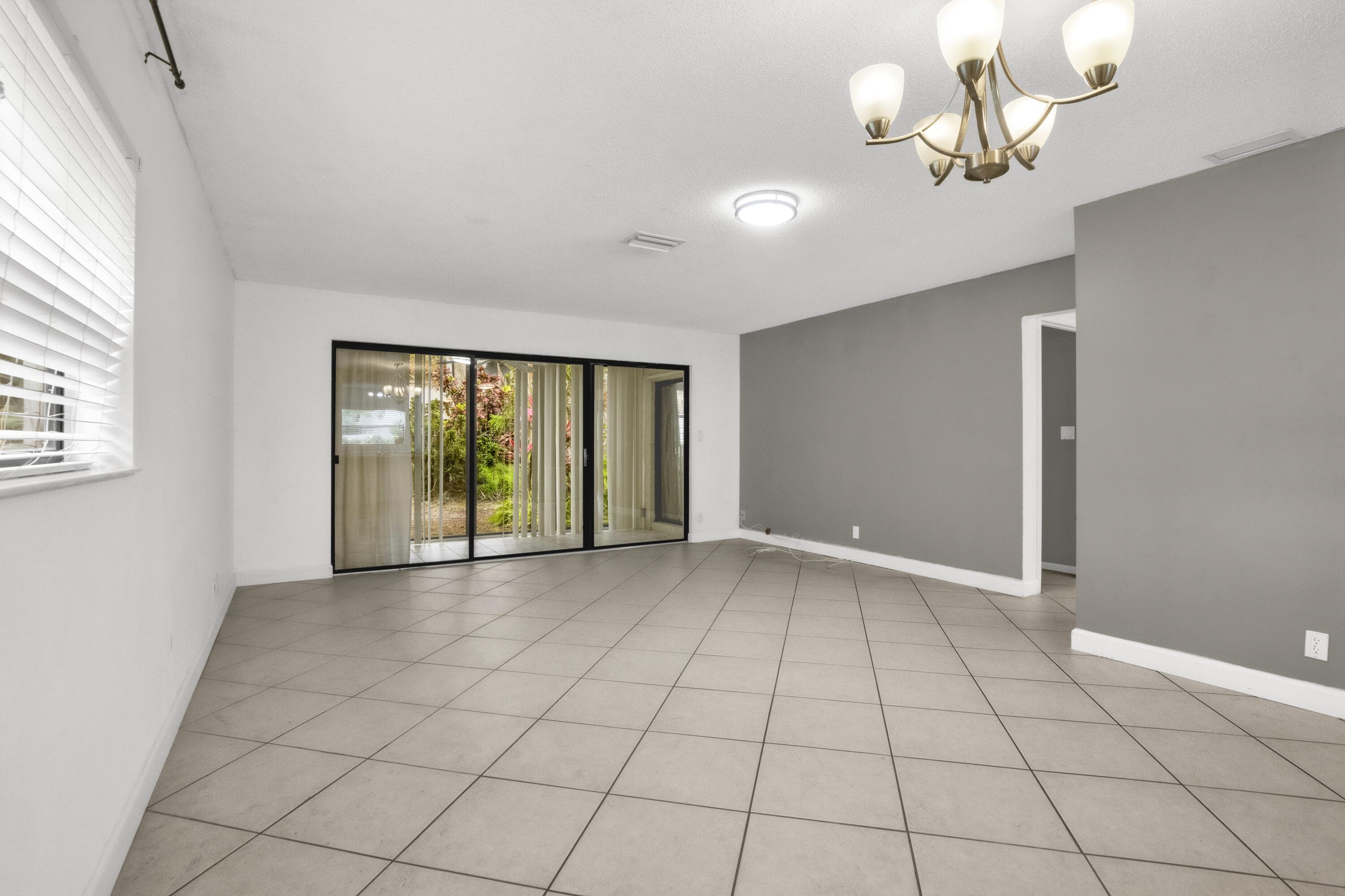 2112 NW 45th Avenue, Coconut Creek, FL 33066 — photo 7 of 13
