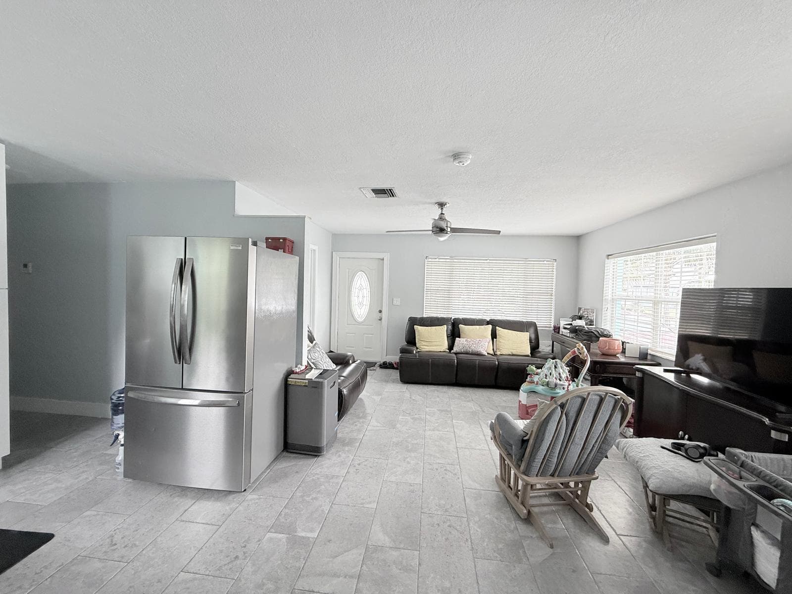 320 W 29th Street, Riviera Beach, FL 33404 — photo 1 of 28
