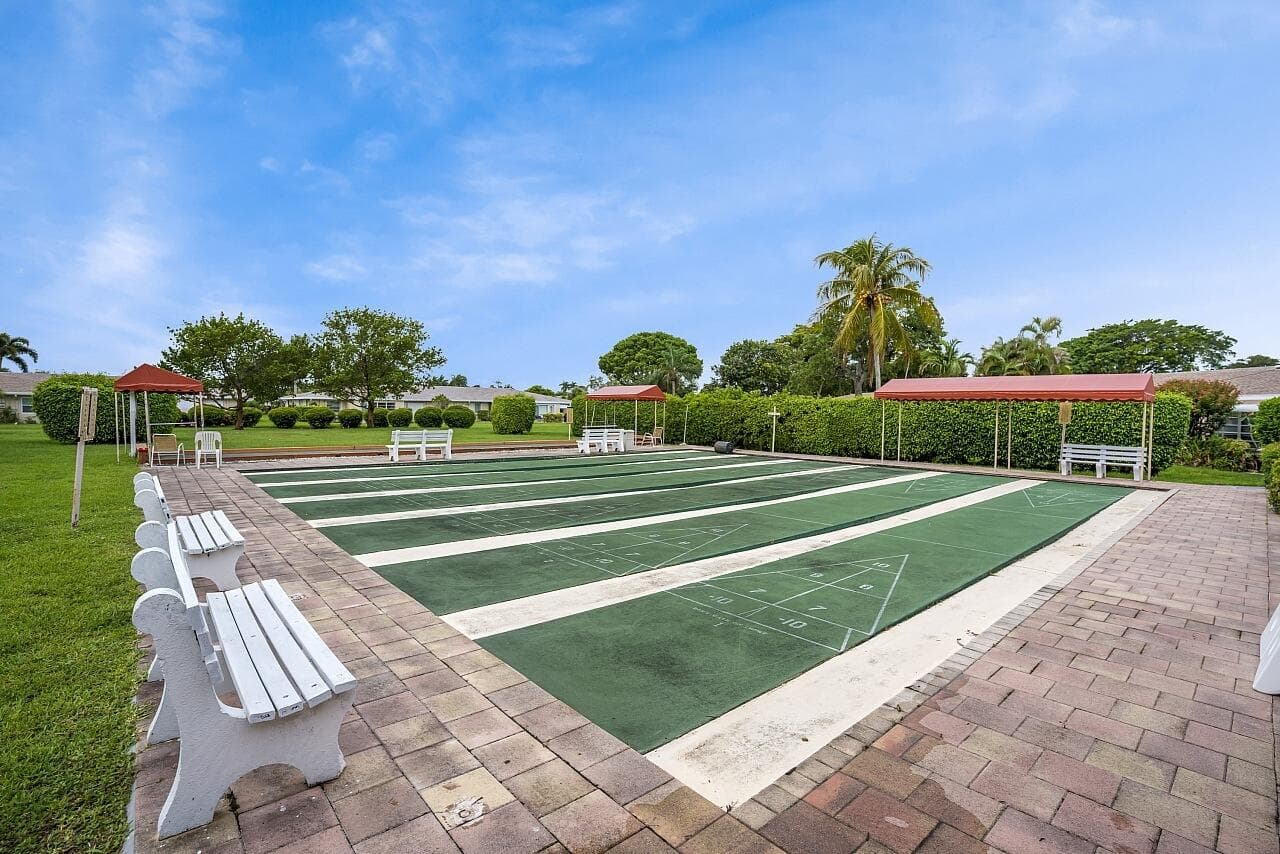 8900 Warwick Drive, Boca Raton, FL 33433 — photo 43 of 47