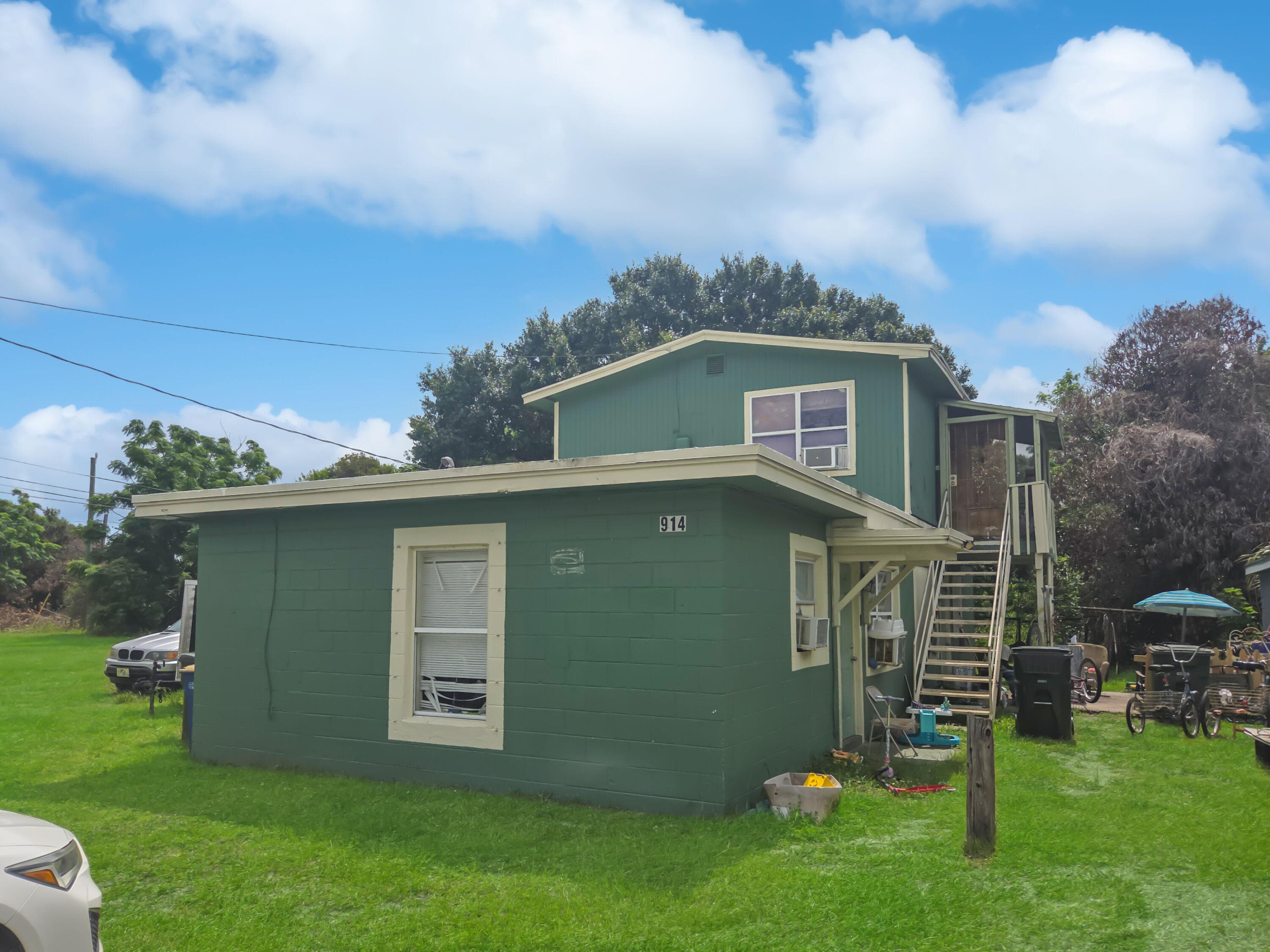914 N 13th N Street, Fort Pierce, FL 34950 — photo 1 of 22