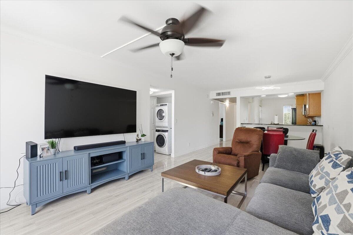 16 Royal Palm Way 205, Boca Raton, FL 33432 — photo 14 of 49