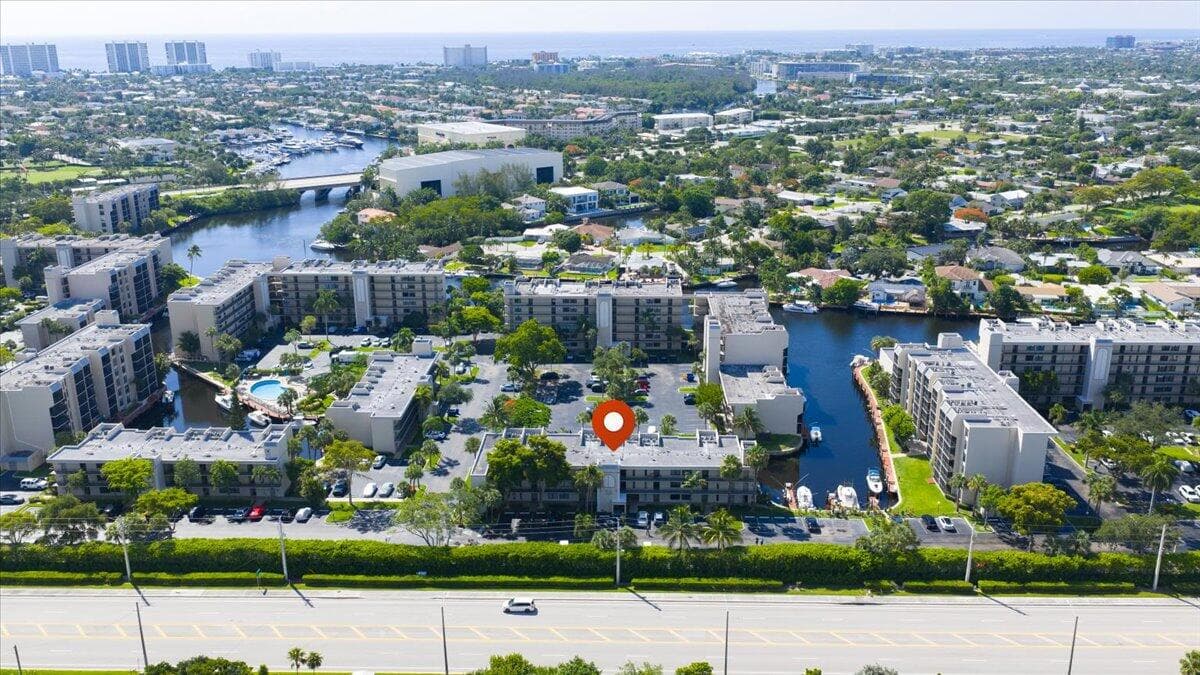 16 Royal Palm Way 205, Boca Raton, FL 33432 — photo 38 of 49