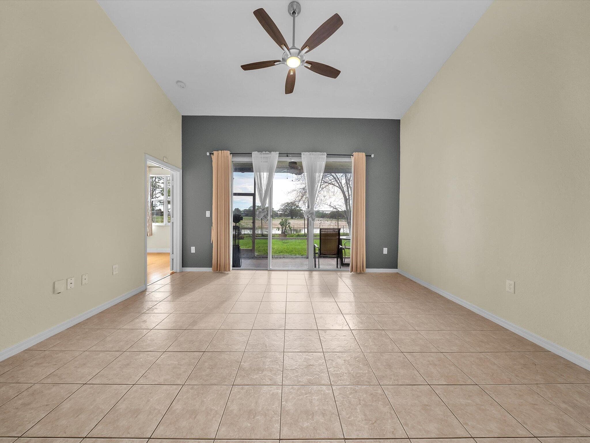 2851 E Aragon Boulevard 5, Sunrise, FL 33313 — photo 12 of 34