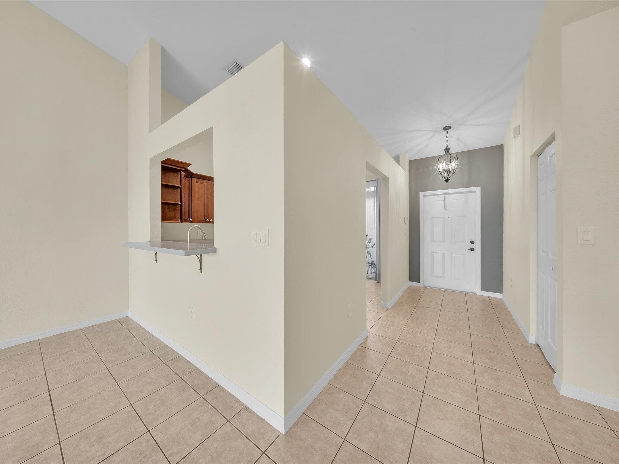 2851 E Aragon Boulevard 5, Sunrise, FL 33313 — photo 11 of 34