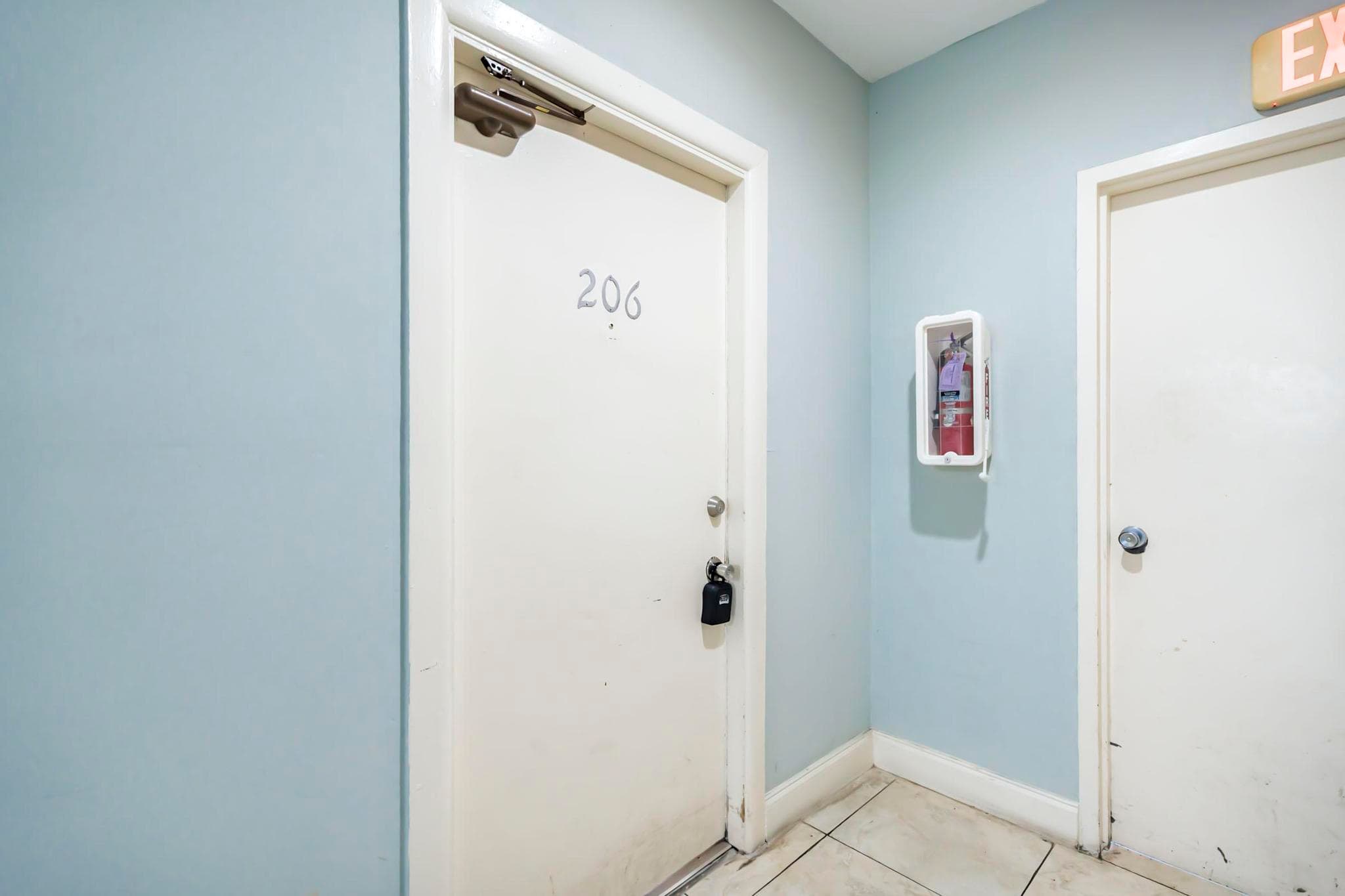 1342 Drexel Avenue 206, Miami Beach, FL 33139 — photo 6 of 32