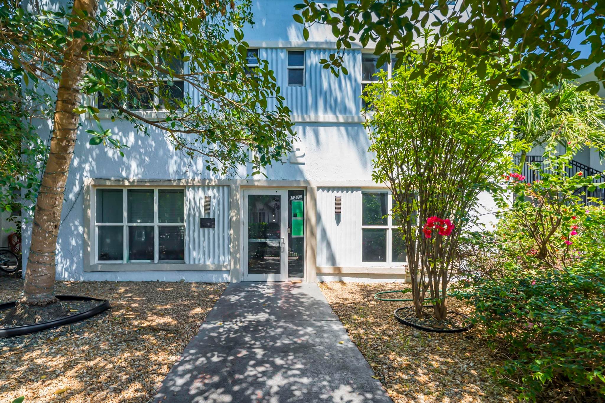 1342 Drexel Avenue 206, Miami Beach, FL 33139 — photo 2 of 32