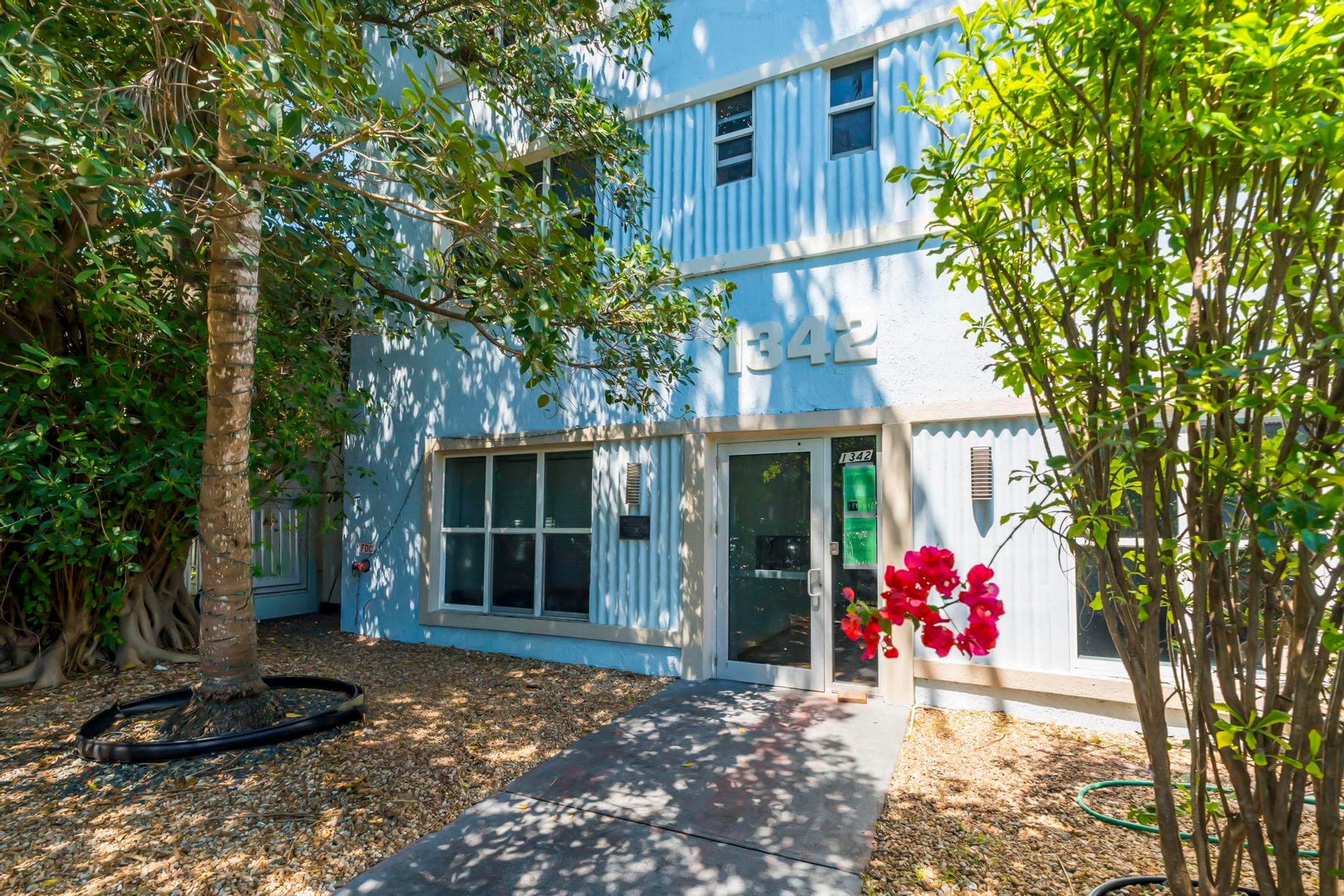1342 Drexel Avenue 206, Miami Beach, FL 33139 — photo 3 of 32